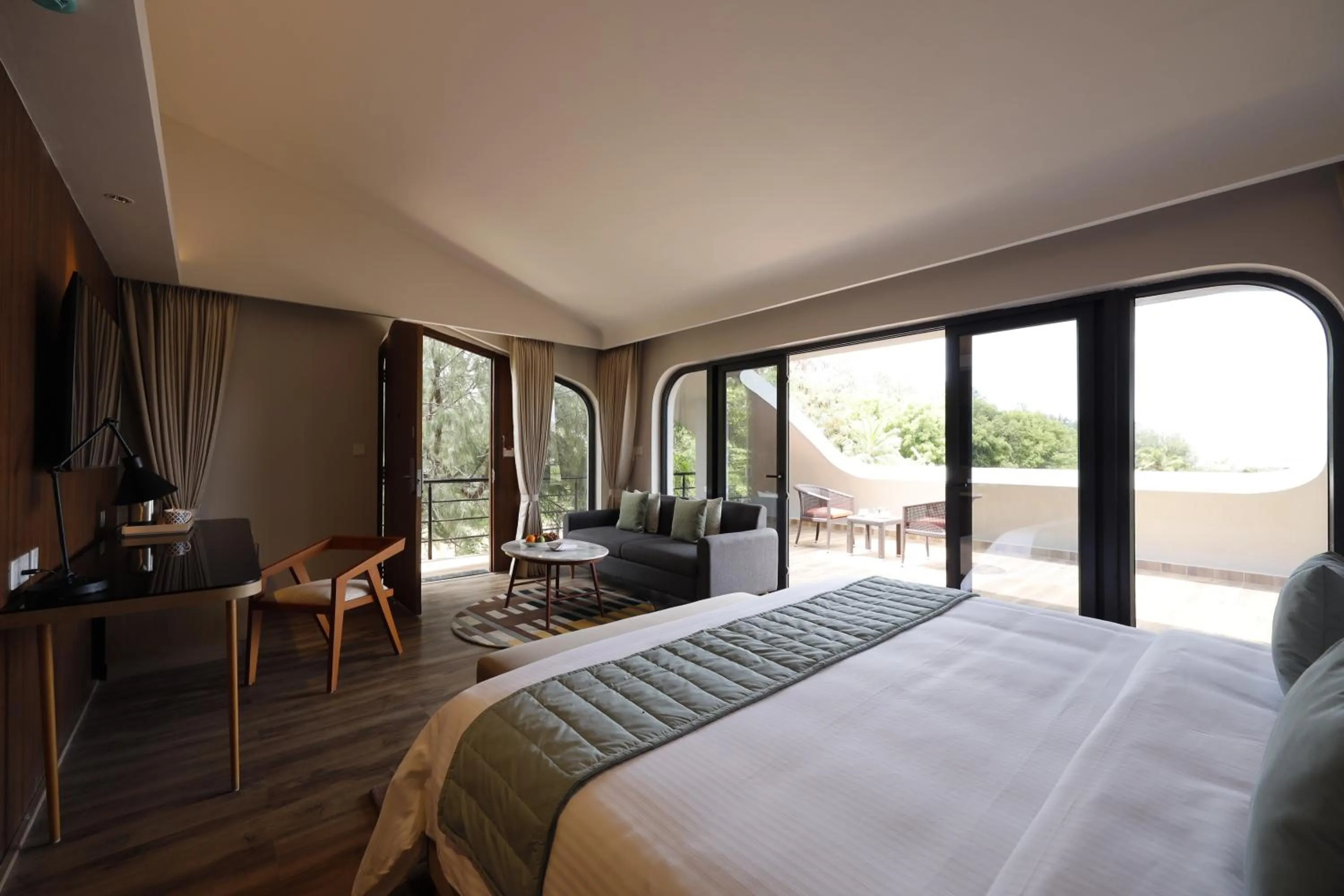 Bedroom, Bed in Fortune Beach Resort ECR, Chennai - Member ITC Hotels' Group