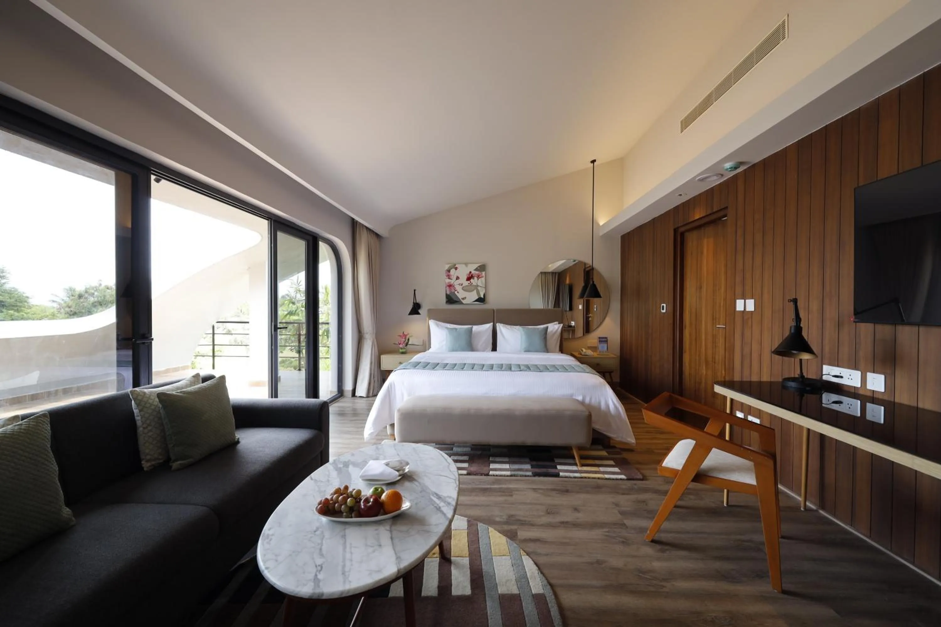 Bedroom, Bed in Fortune Beach Resort ECR, Chennai - Member ITC Hotels' Group