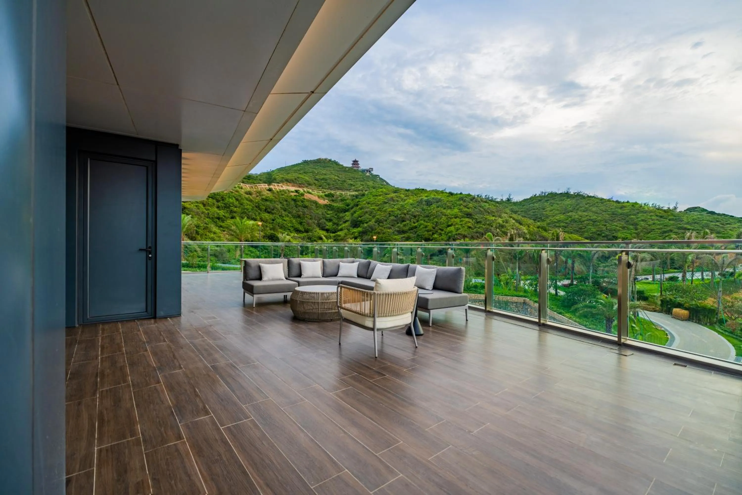 Balcony/Terrace in Zhuhai Dong'ao Island Marriott Resort and Spa