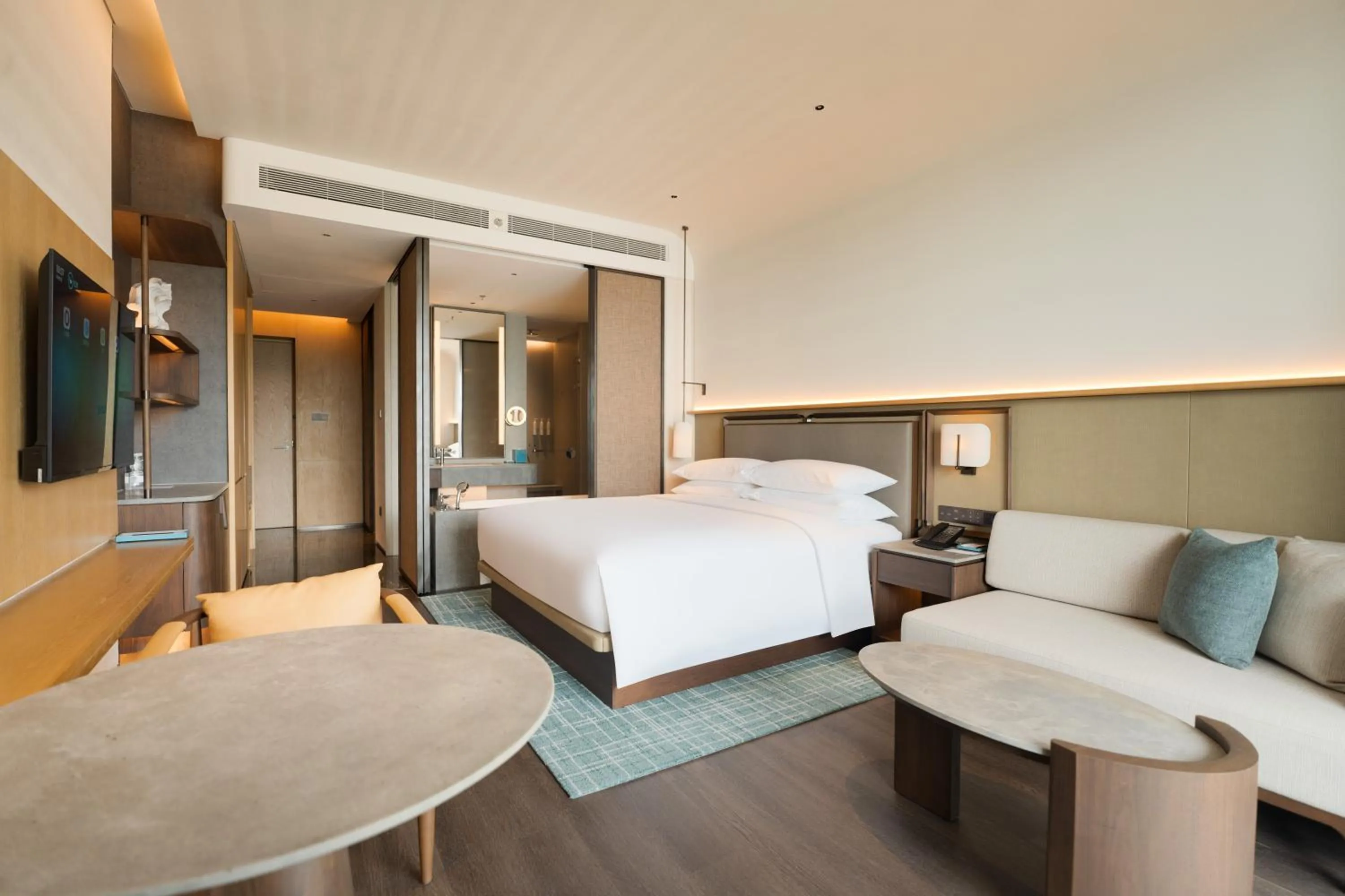 TV and multimedia, Bed in Zhuhai Dong'ao Island Marriott Resort and Spa