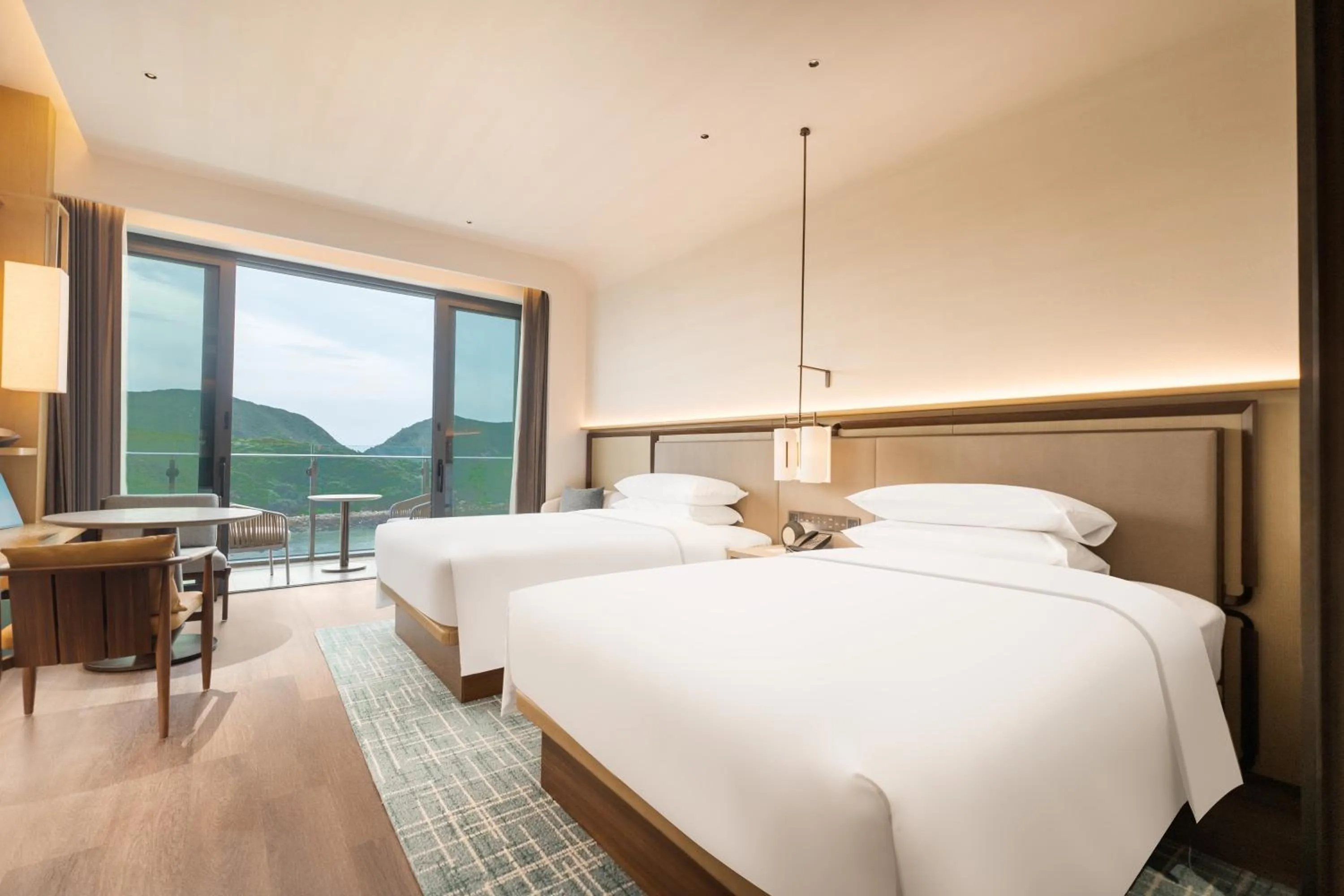 Bedroom, Bed in Zhuhai Dong'ao Island Marriott Resort and Spa