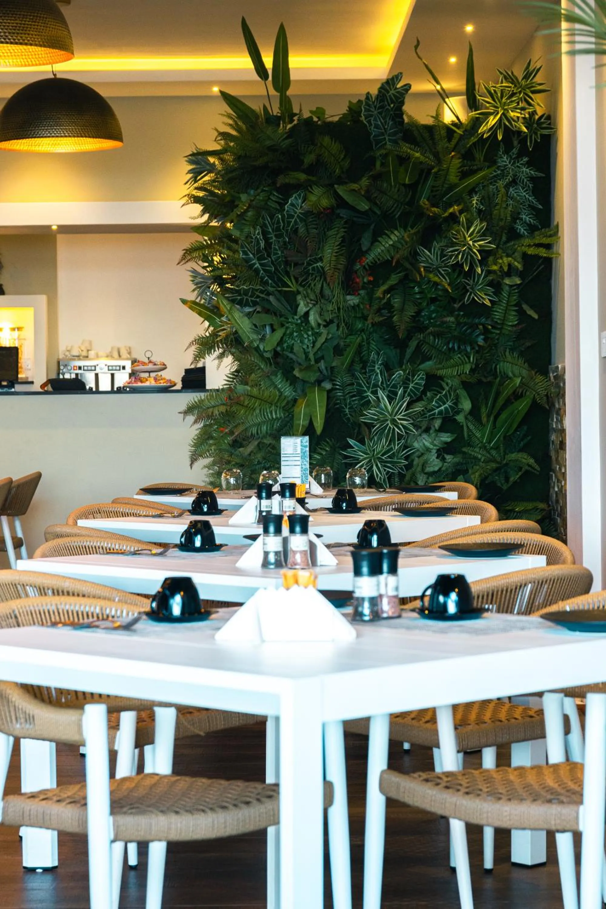 Restaurant/places to eat in Azure Beach Boutique Hotel