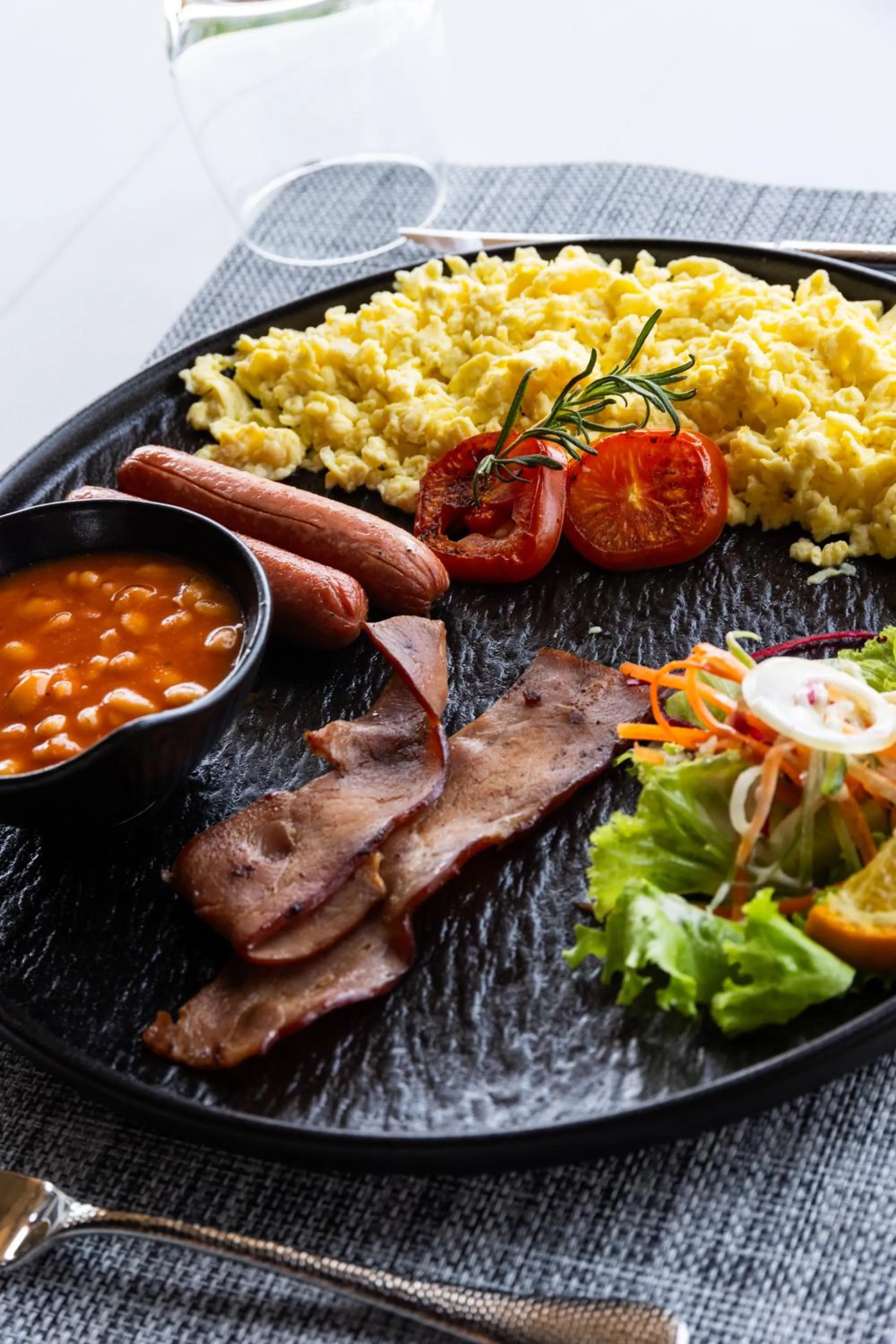 Restaurant/places to eat in Azure Beach Boutique Hotel