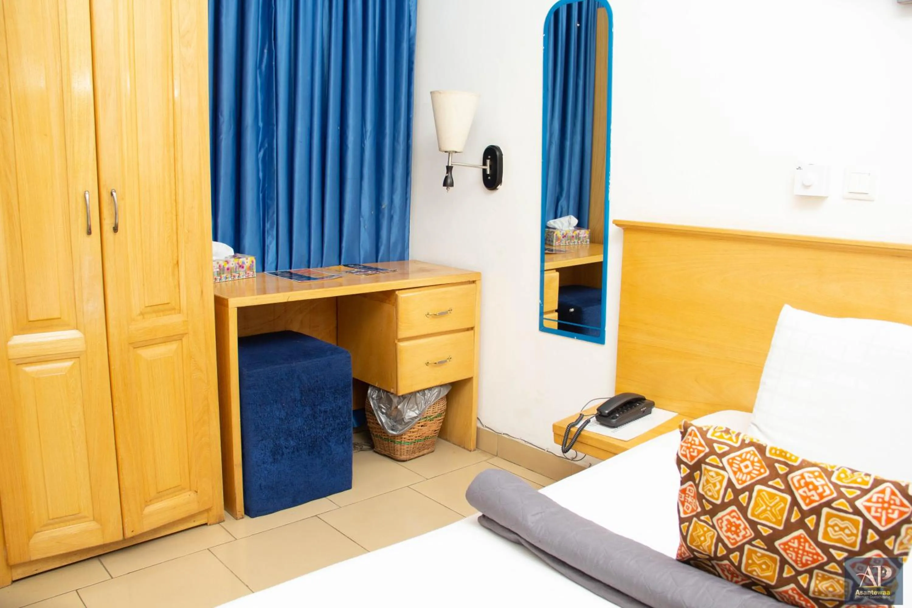 Bed in Asantewaa Premier Hotel