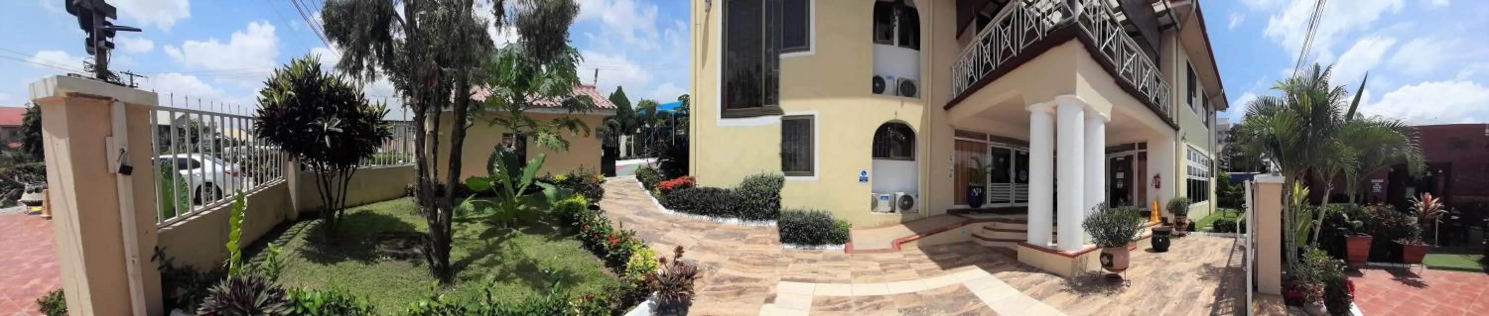 Garden in Asantewaa Premier Hotel