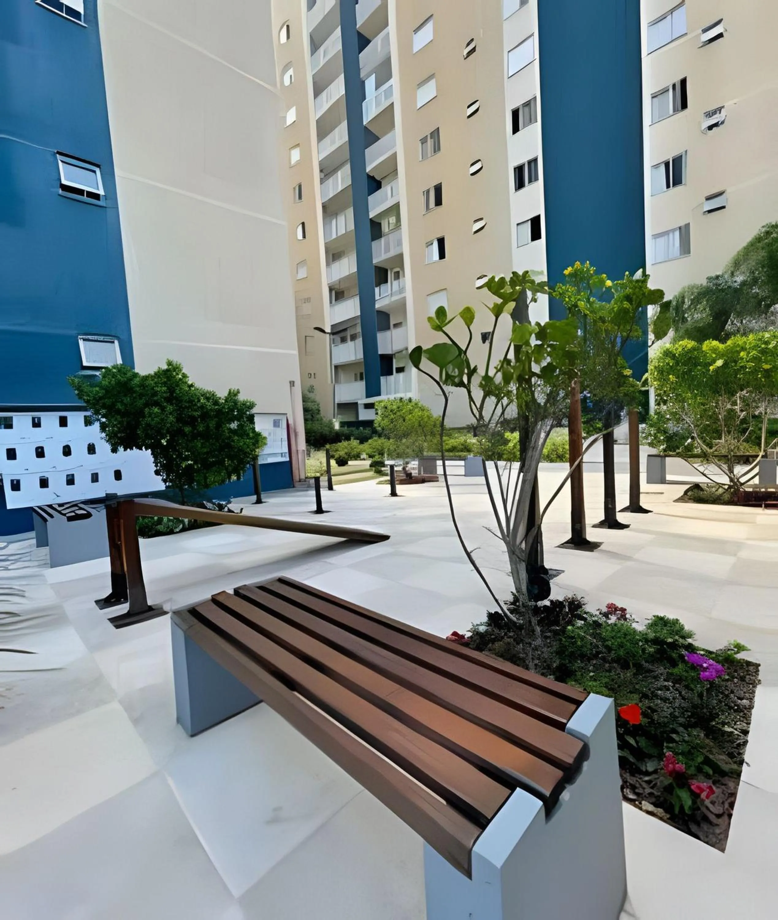 Area and facilities in 4°andar, 15km B. Carrero,200m mar