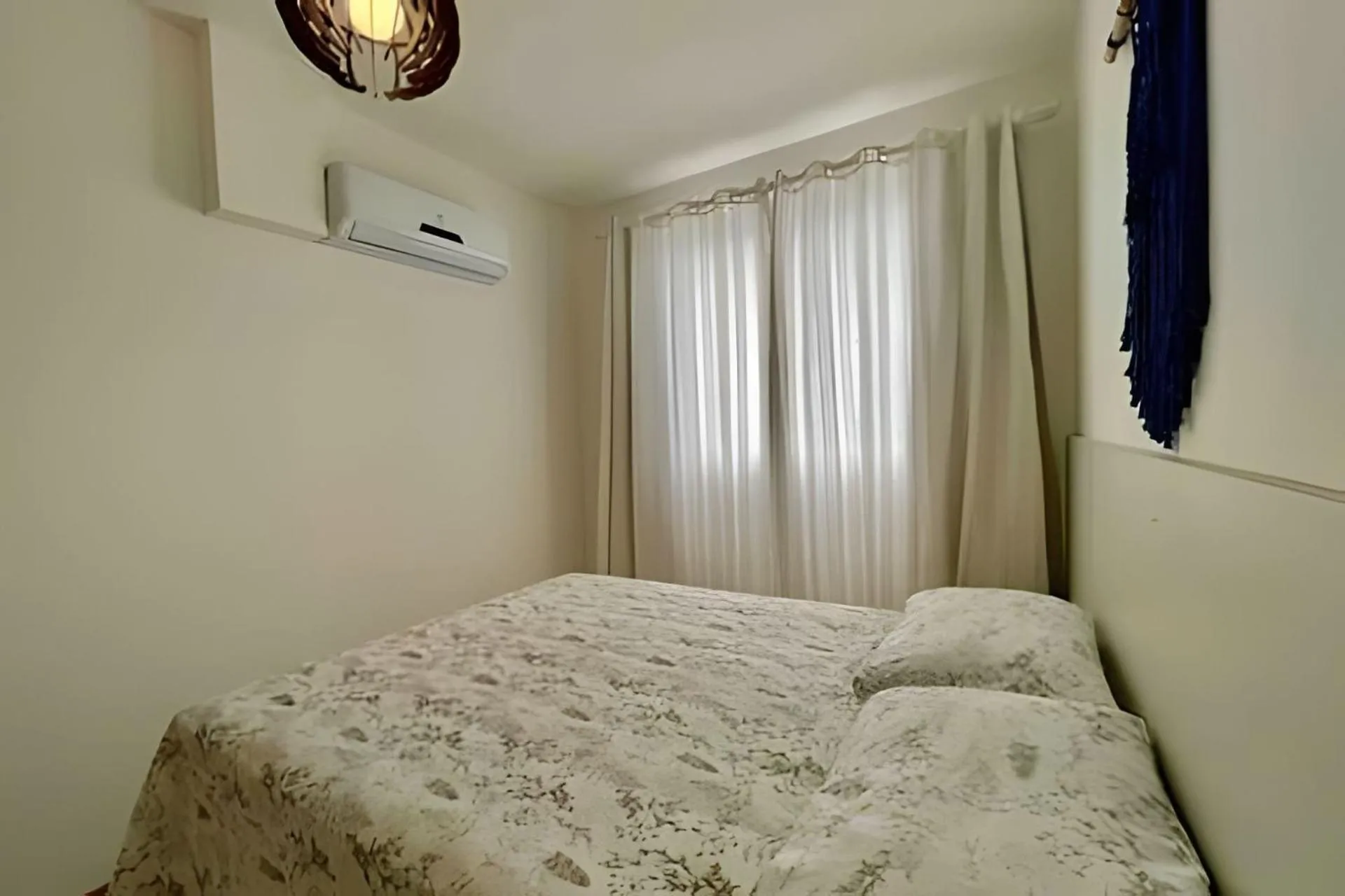 Bedroom, Bed in 4°andar, 15km B. Carrero,200m mar