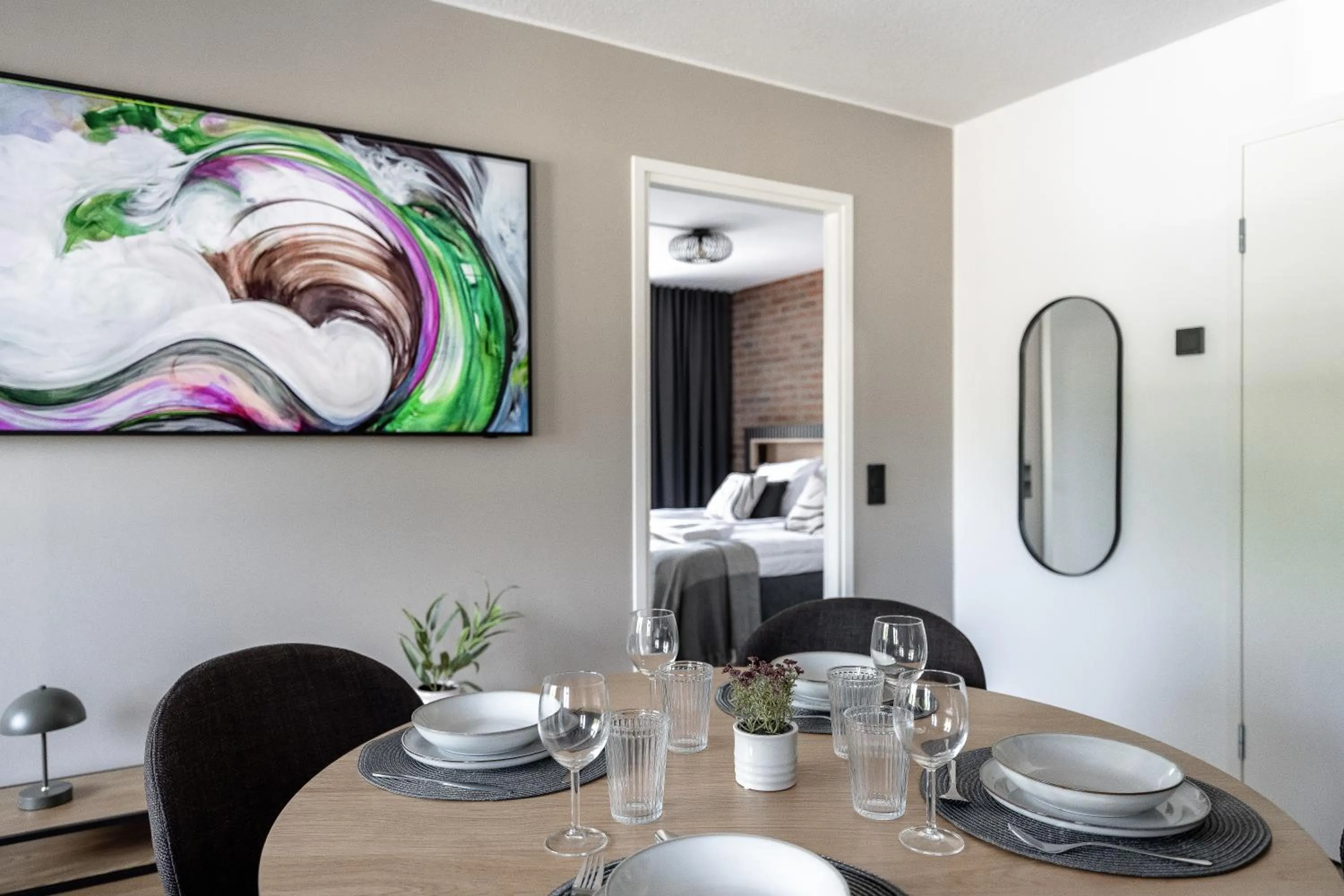 Frans & Frans - Hotel and Apartments by UHANDA