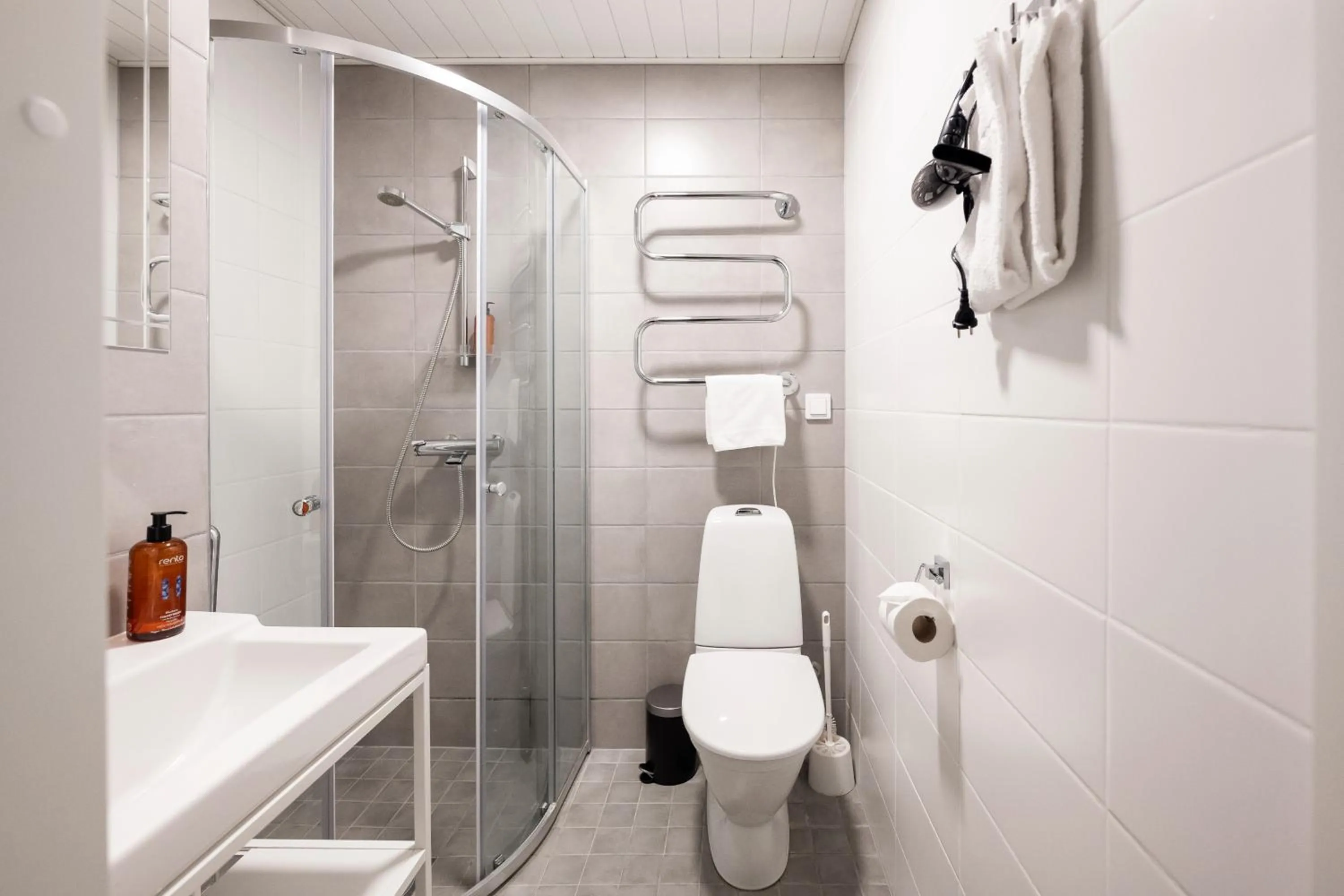 Frans & Frans - Hotel and Apartments by UHANDA