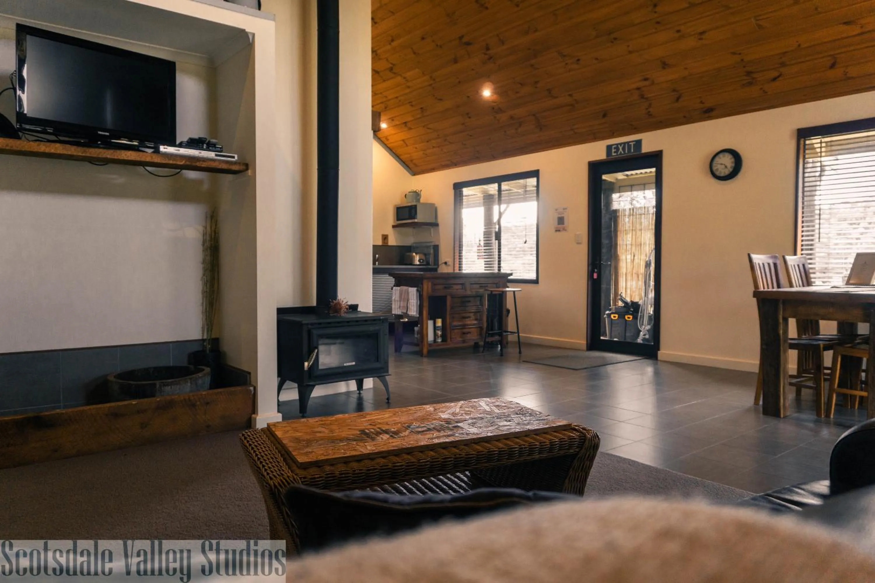 Living room in Scotsdale Valley Studios