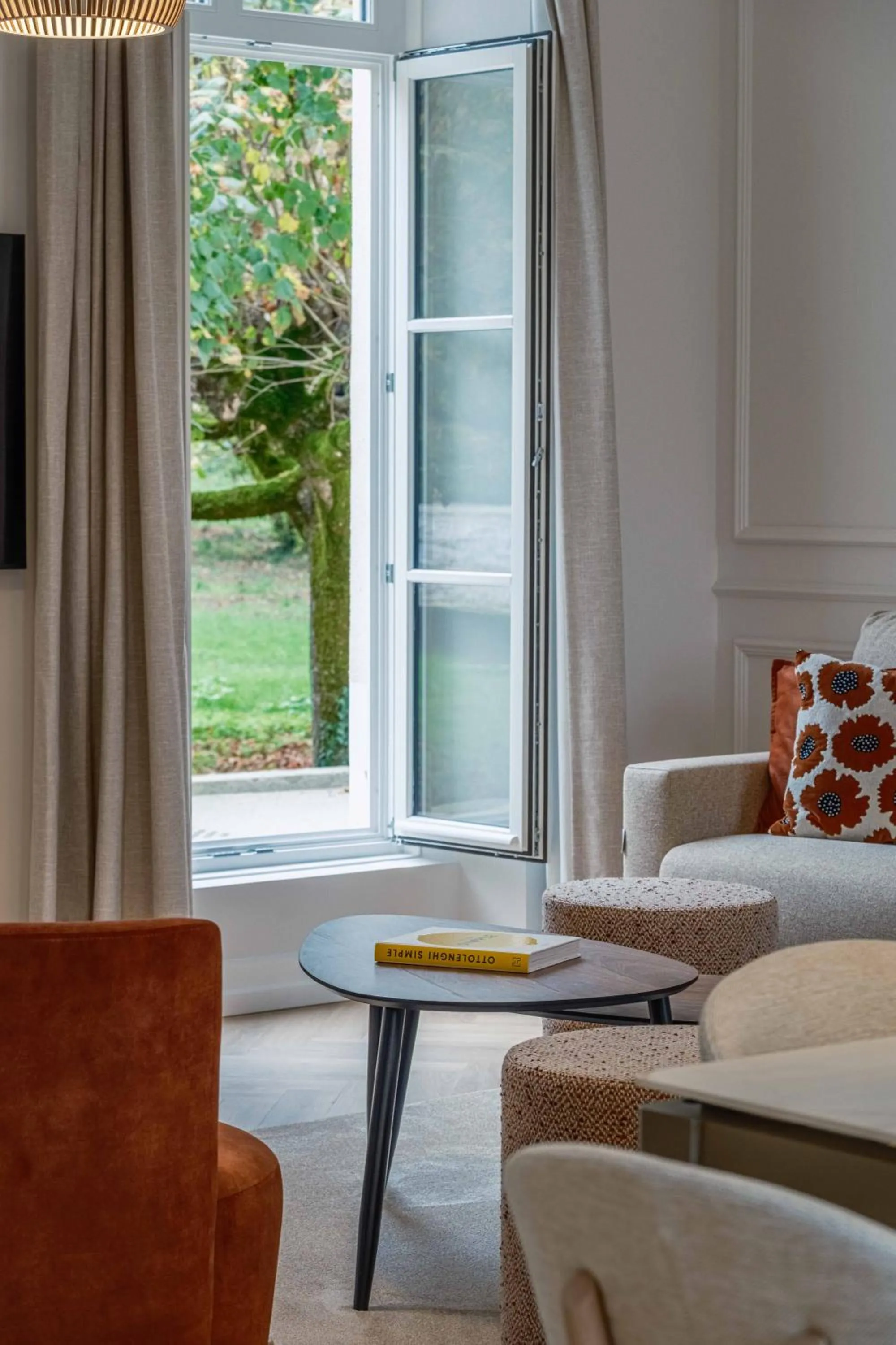 Living room in L'Horloge - Appart'Hotel proche de Disneyland