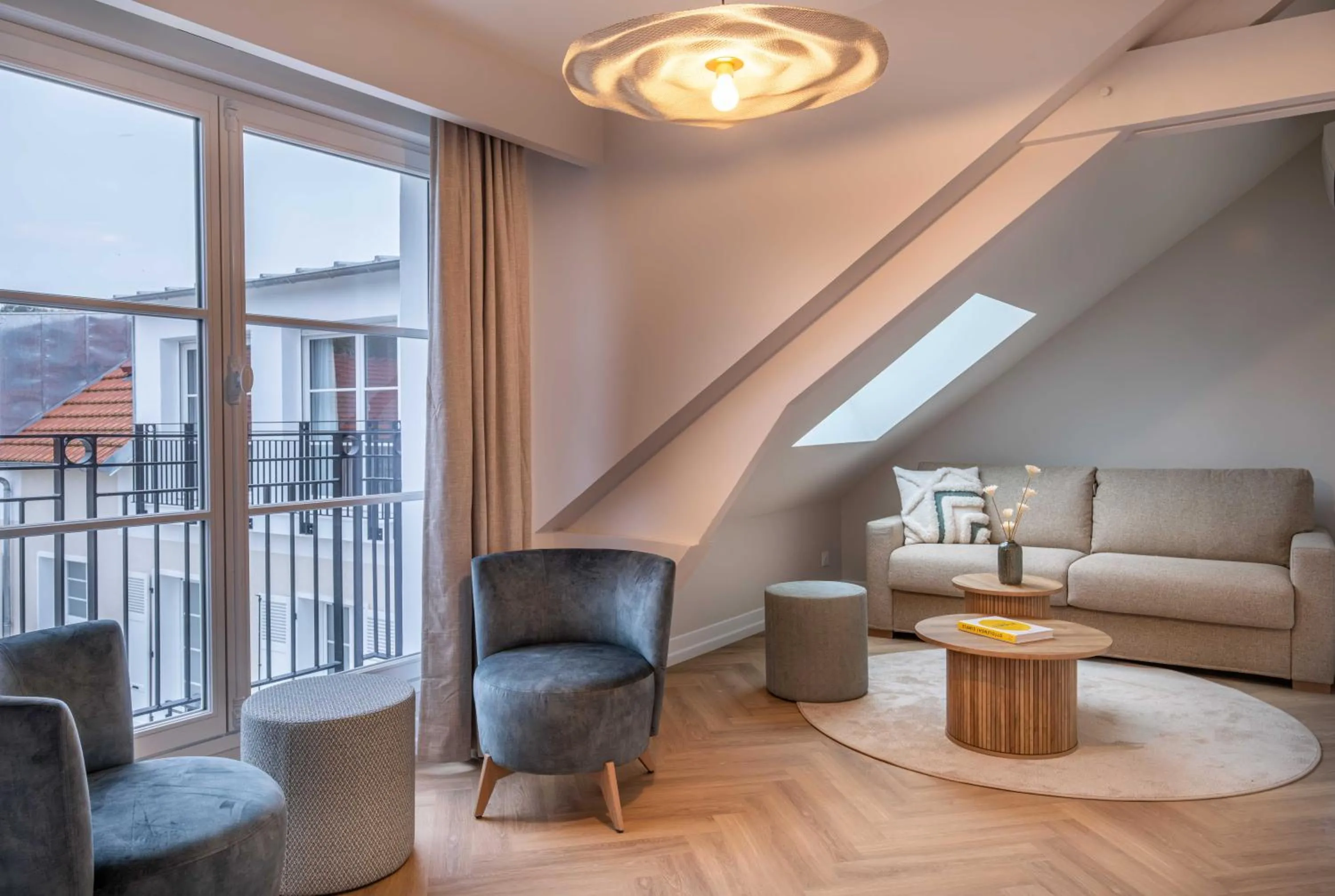 Living room in L'Horloge - Appart'Hotel proche de Disneyland