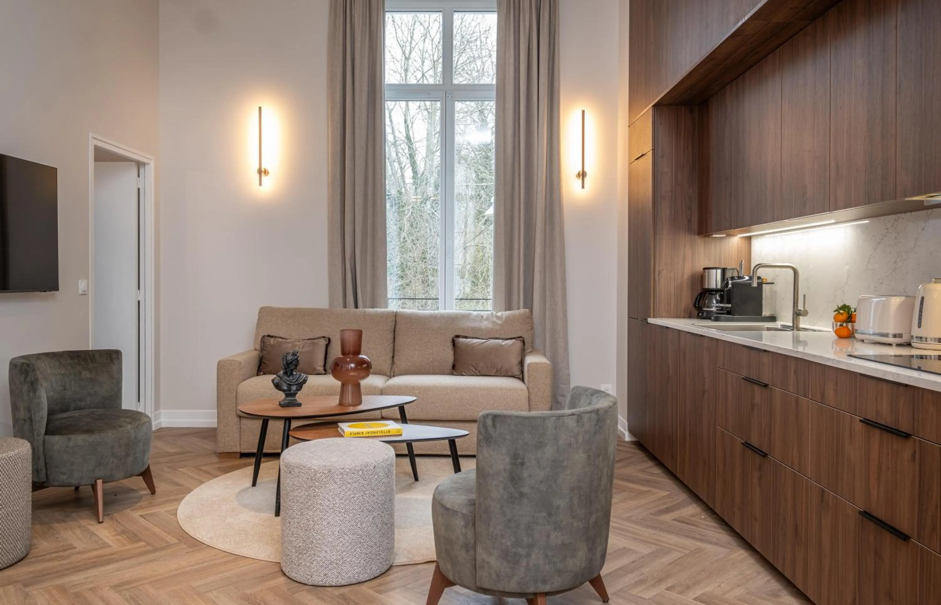 Seating area in L'Horloge - Appart'Hotel proche de Disneyland