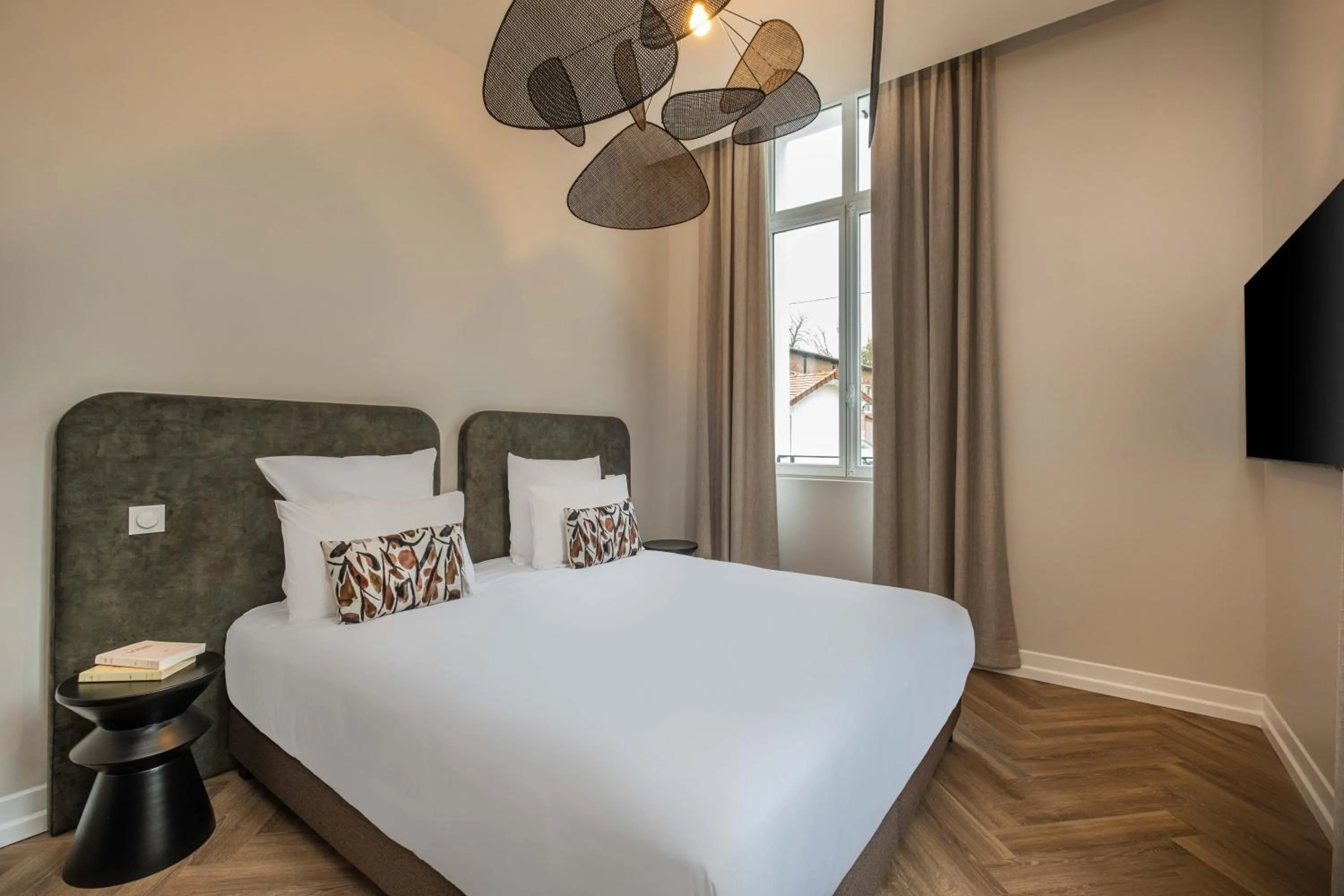 Bed in L'Horloge - Appart'Hotel proche de Disneyland