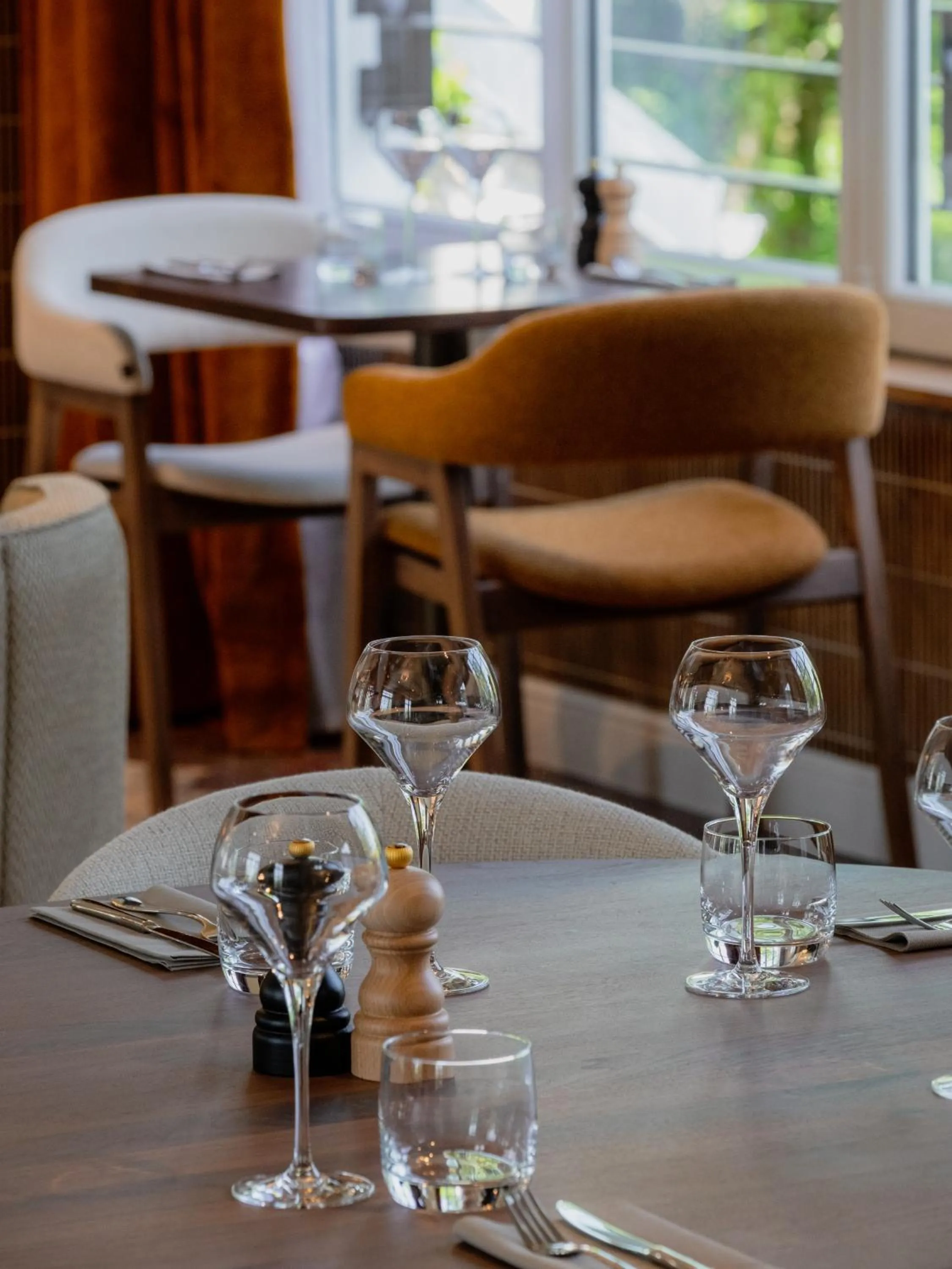 Restaurant/places to eat in L'Horloge - Appart'Hotel proche de Disneyland