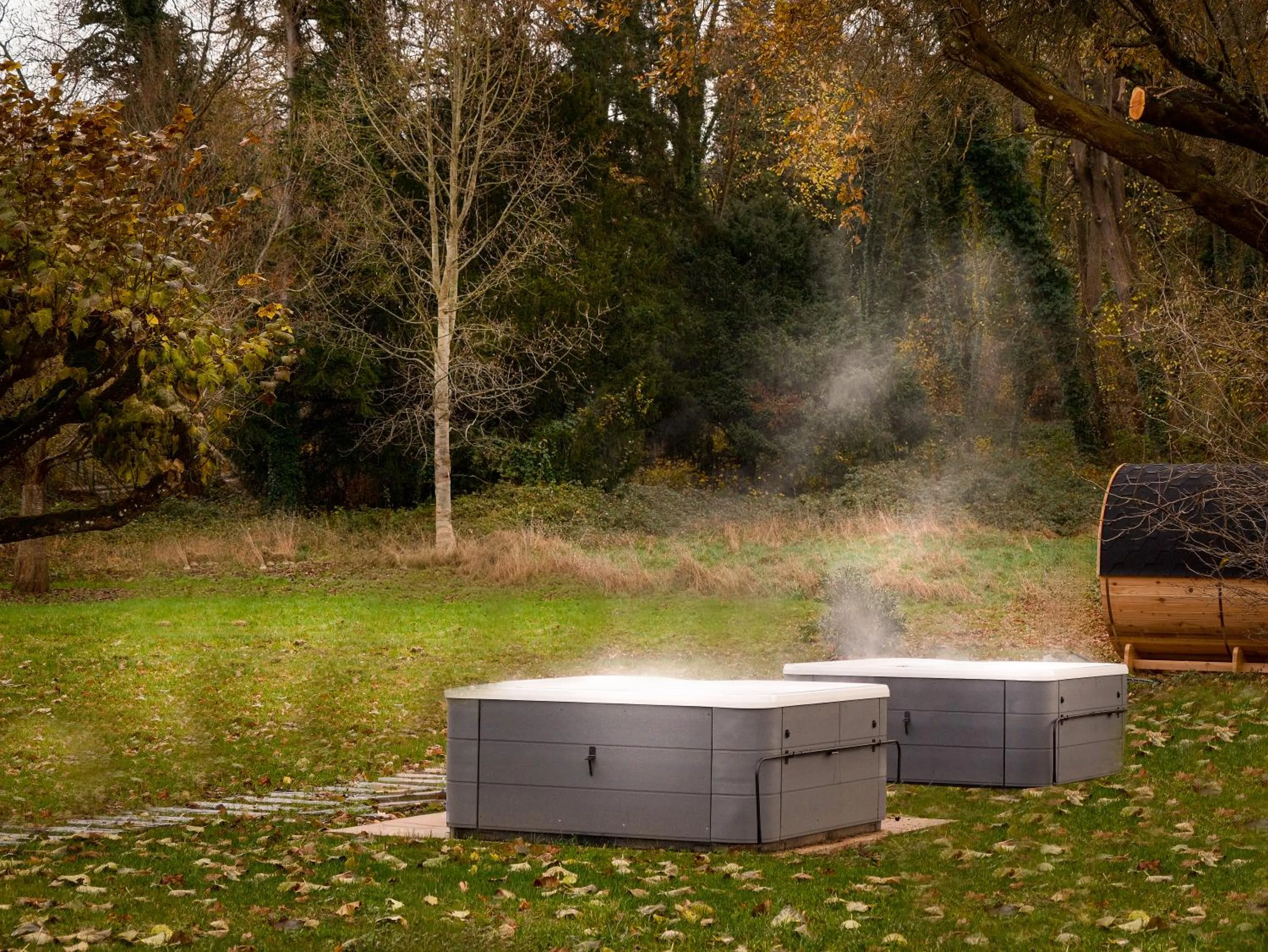 Hot Tub in L'Horloge - Appart'Hotel proche de Disneyland