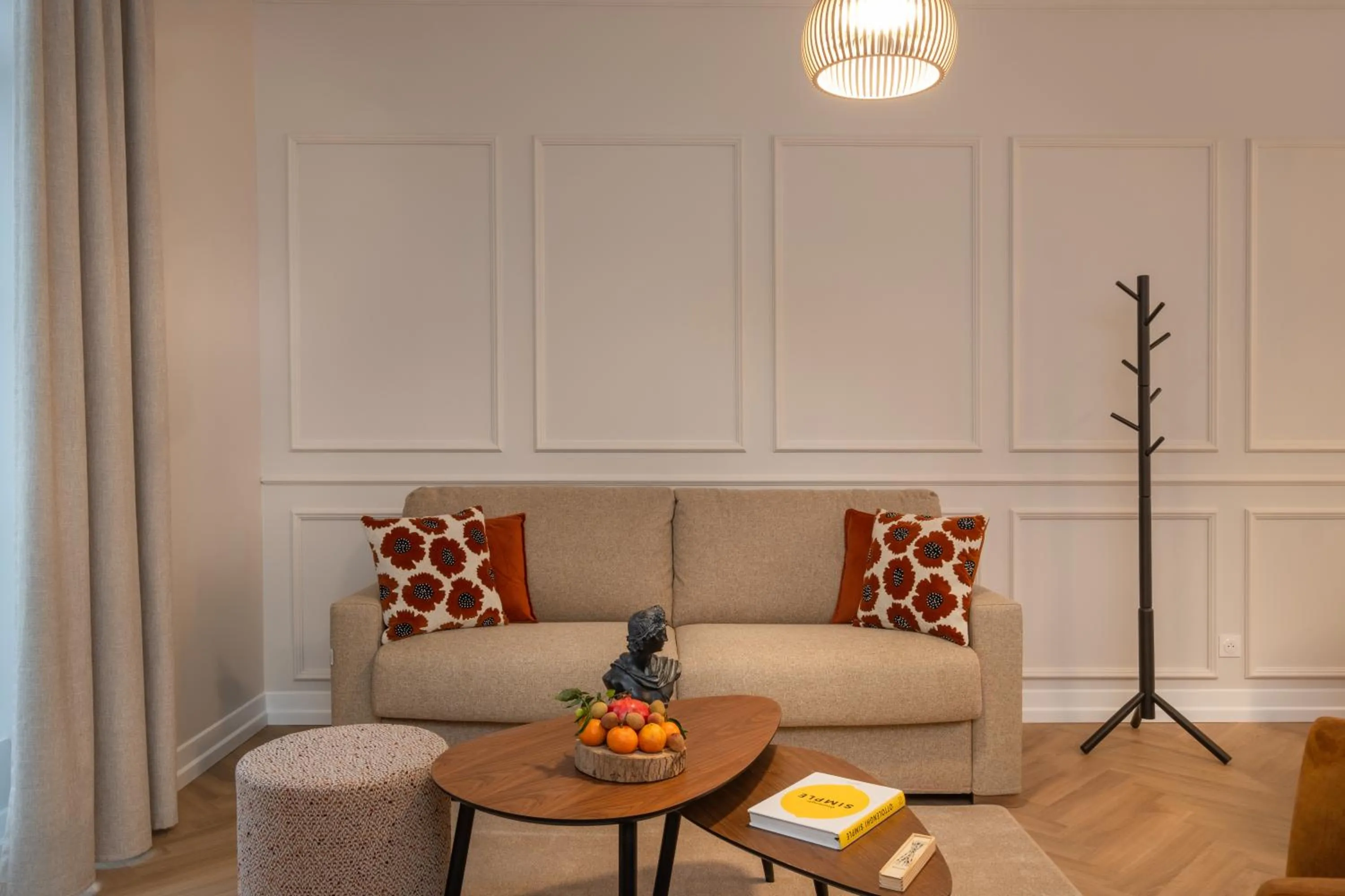 Seating area in L'Horloge - Appart'Hotel proche de Disneyland