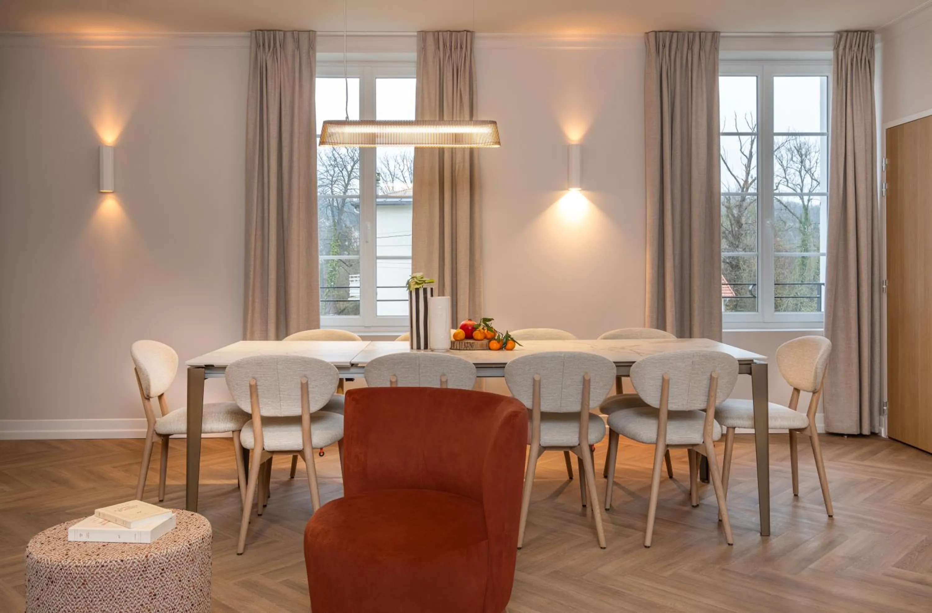 Dining area in L'Horloge - Appart'Hotel proche de Disneyland