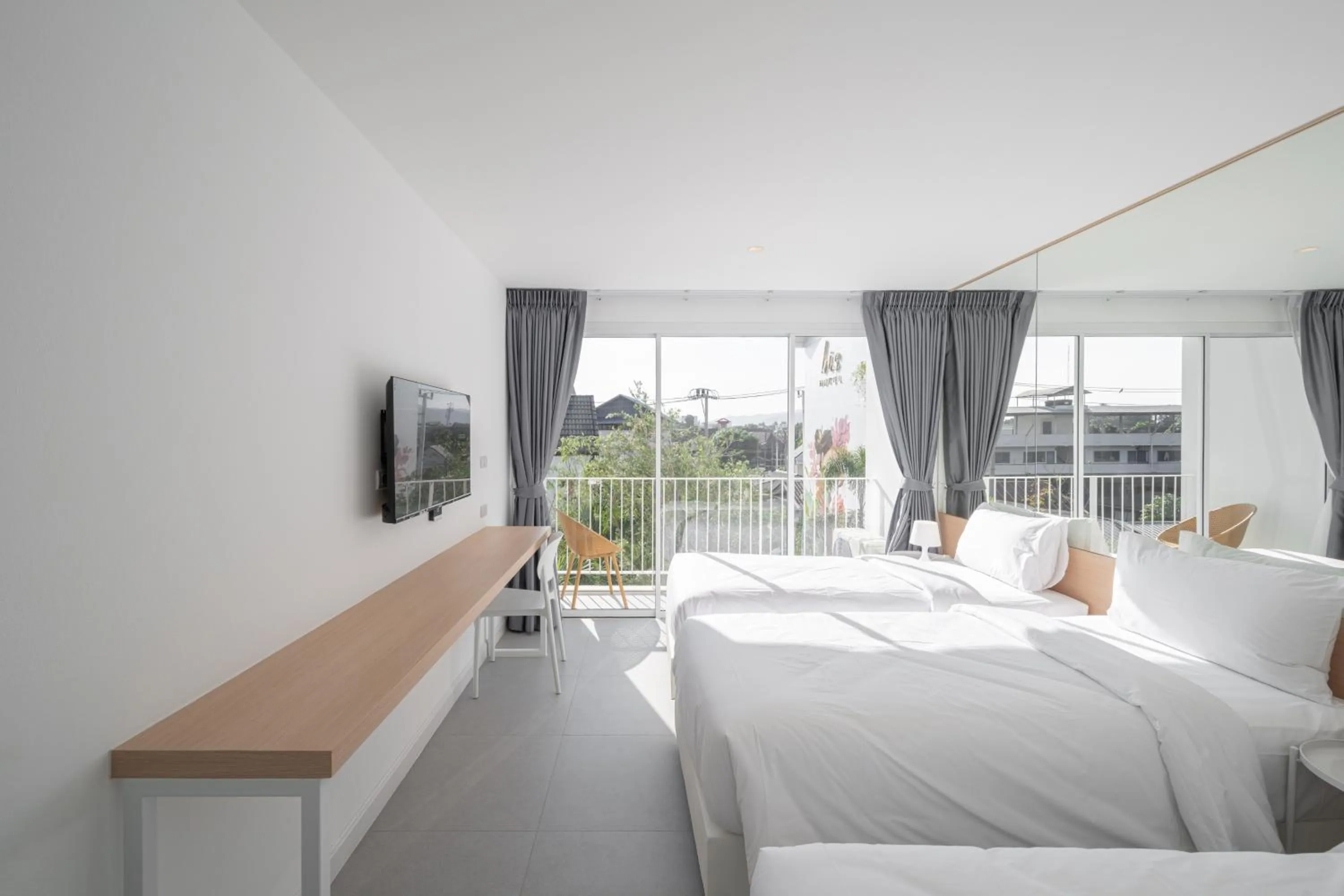 Bedroom, Bed in Lis Hotel Chiangmai