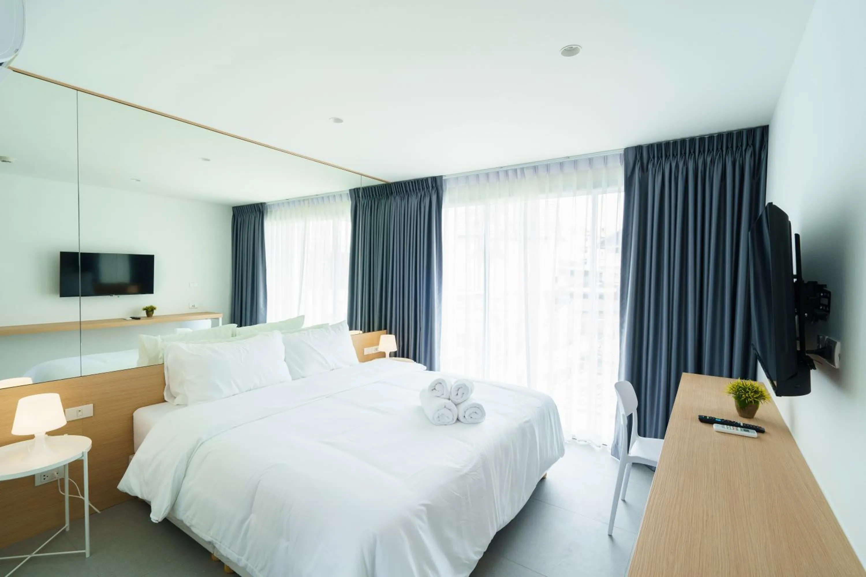 Bedroom, Bed in Lis Hotel Chiangmai