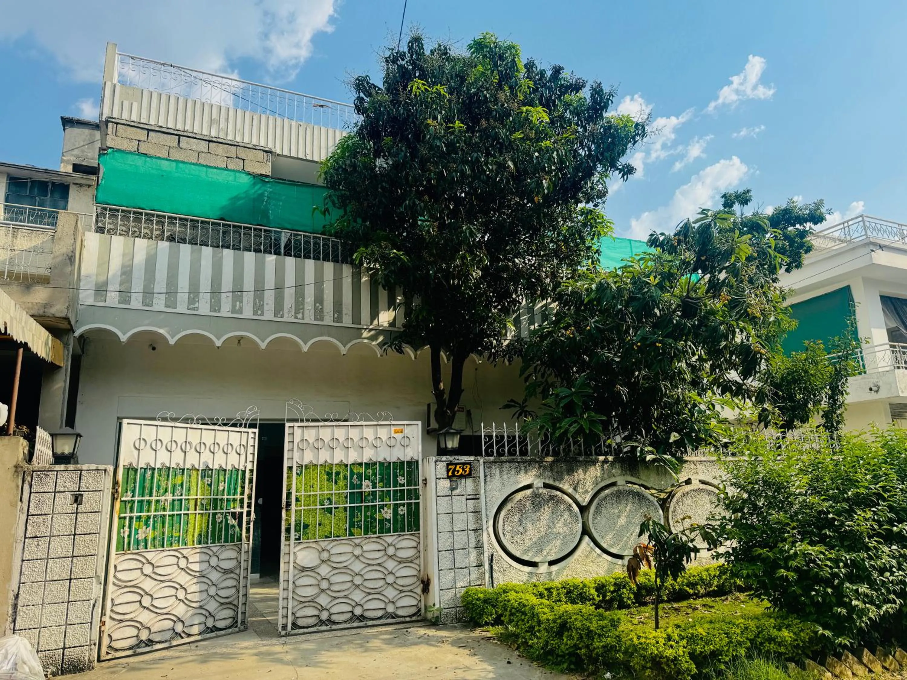 Property building in Millat Guest House G9