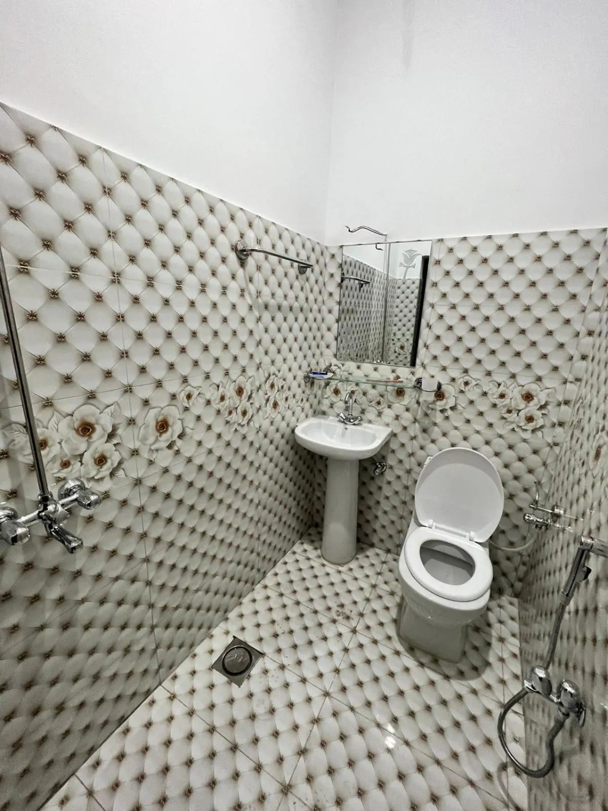 Millat Guest House G9