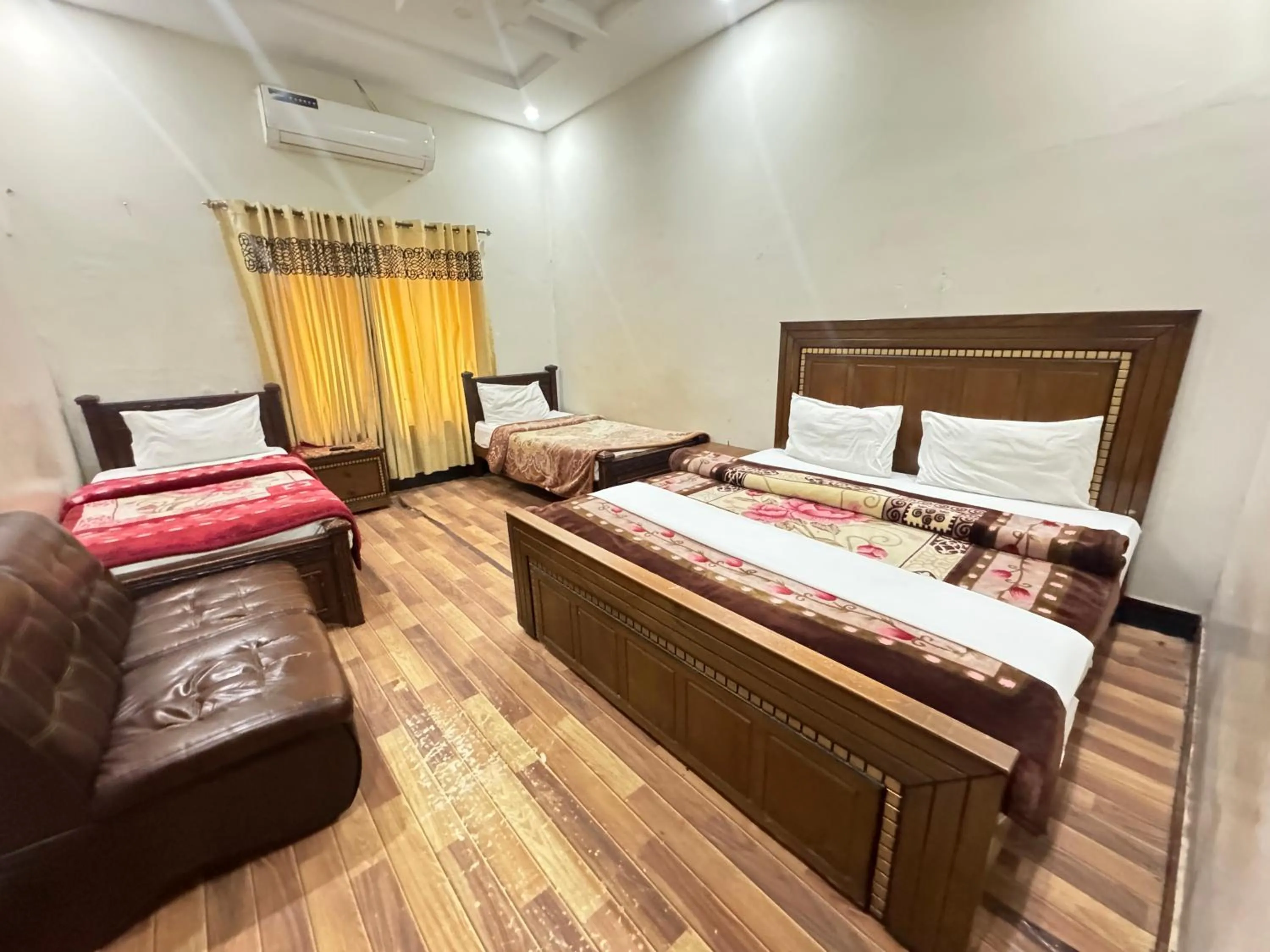 Bed in Millat Guest House G9