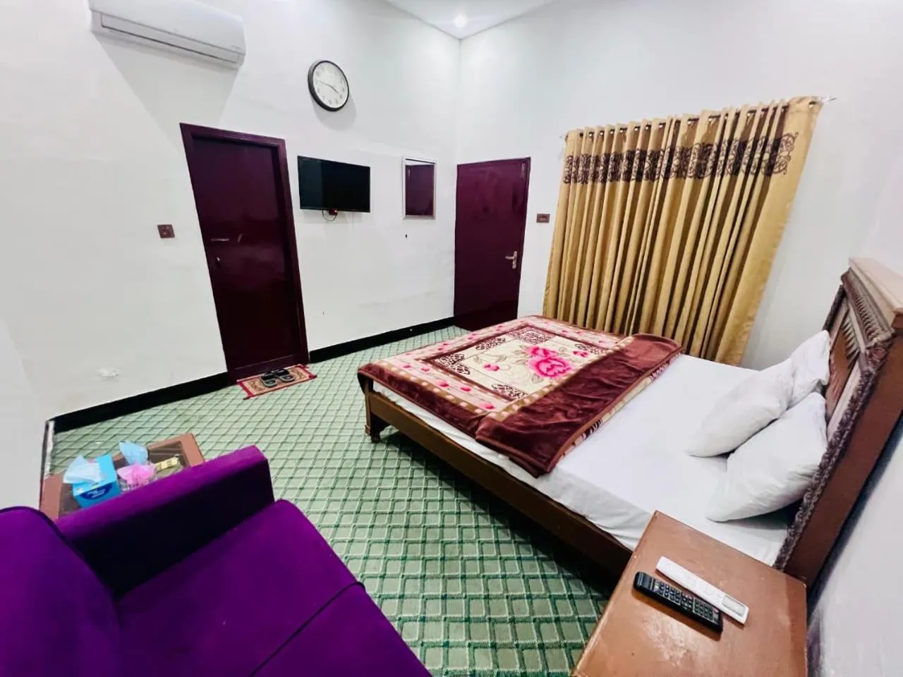 Bed in Millat Guest House G9