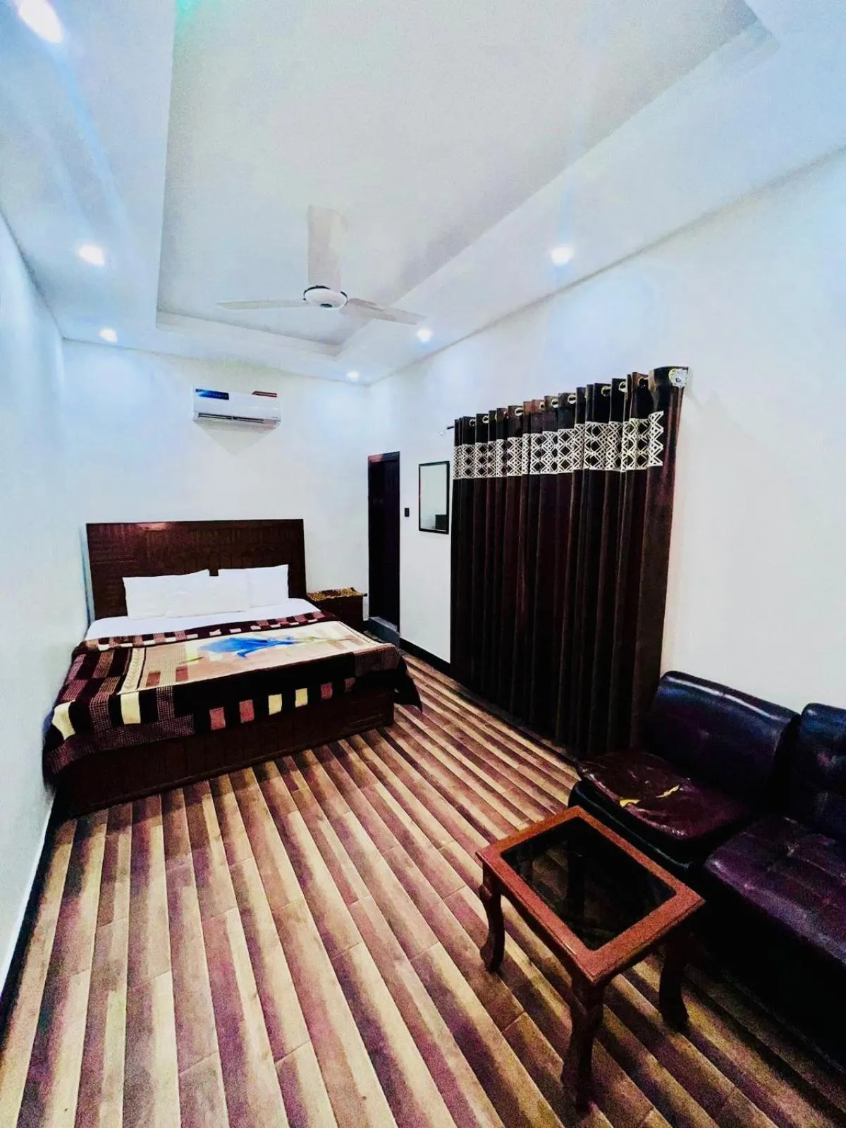Bed in Millat Guest House G9
