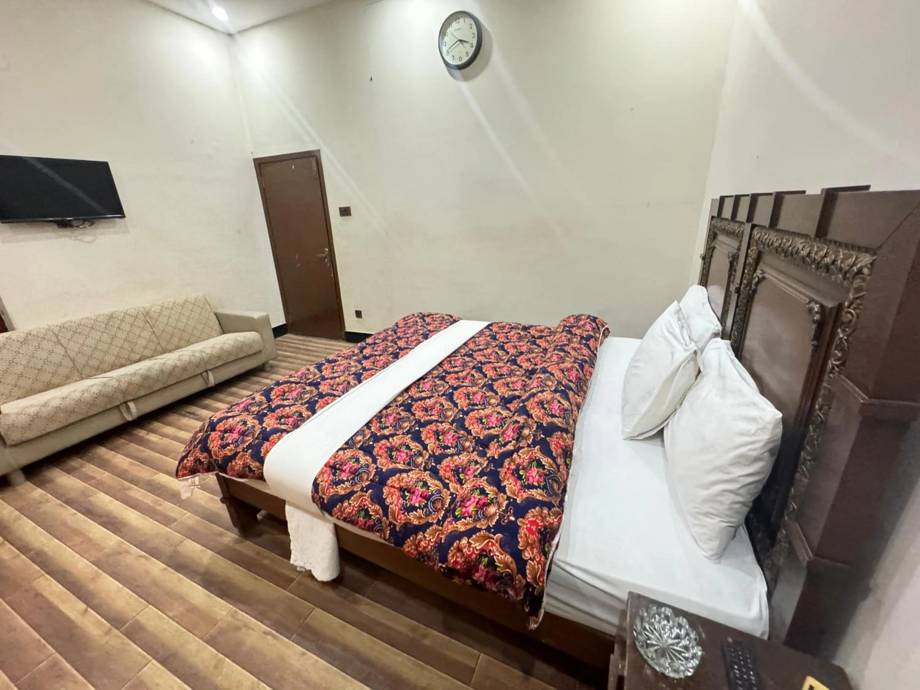 Bed in Millat Guest House G9