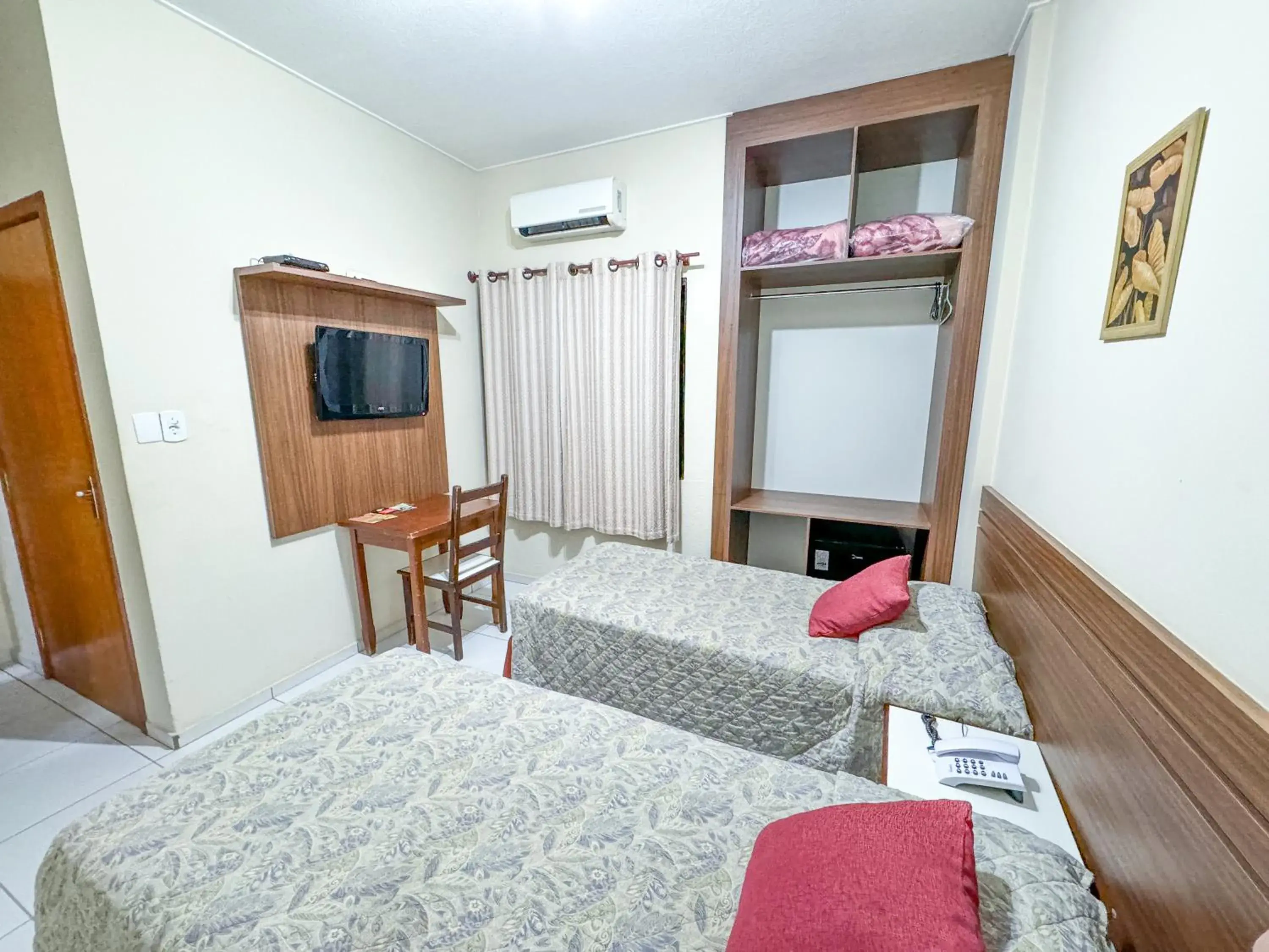 Standard Double or Twin Room in Hotel Internacional Standard Double or Twin Room in Hotel Internacional