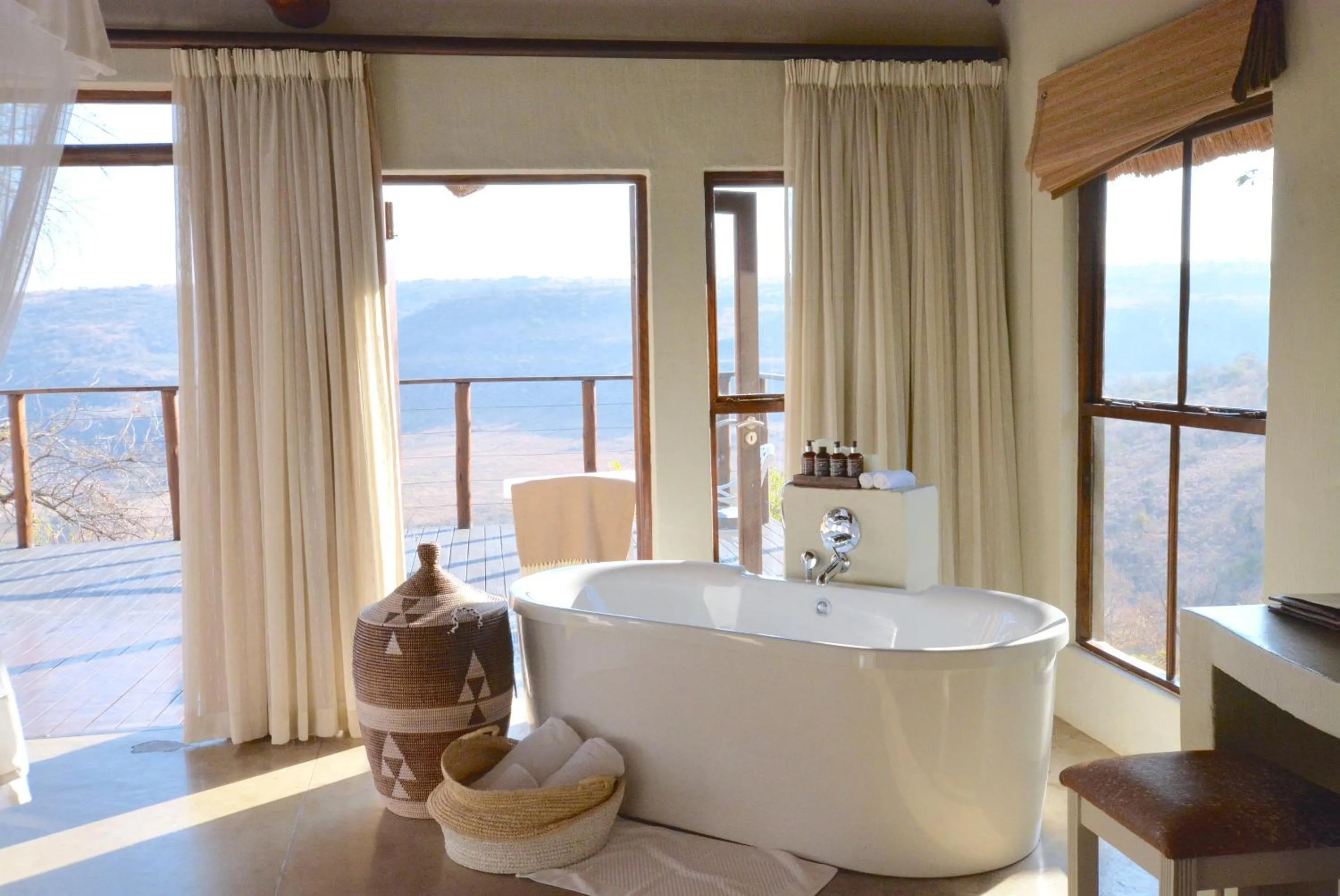 Property building in Esiweni Luxury Safari Lodge