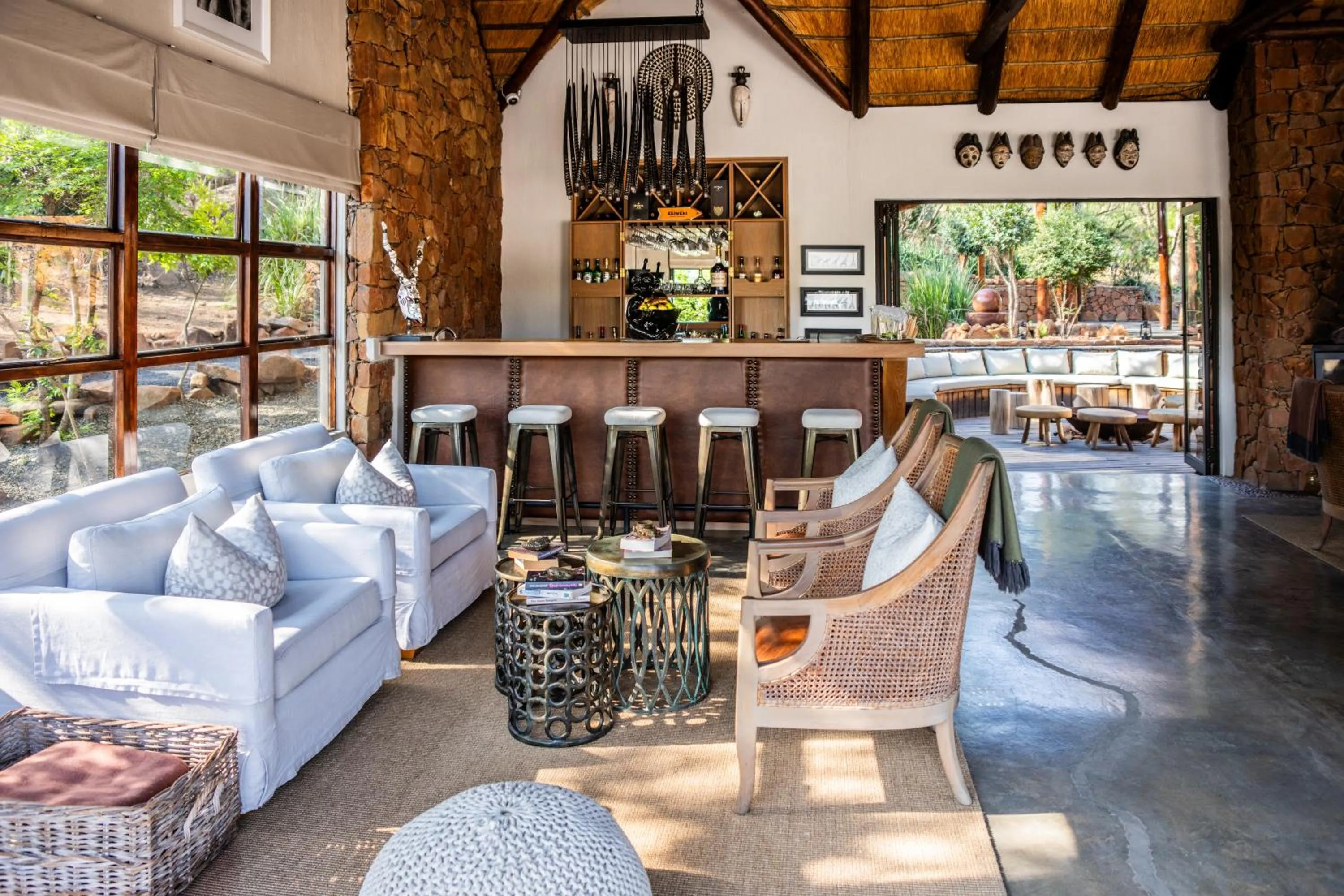 Restaurant/places to eat in Esiweni Luxury Safari Lodge