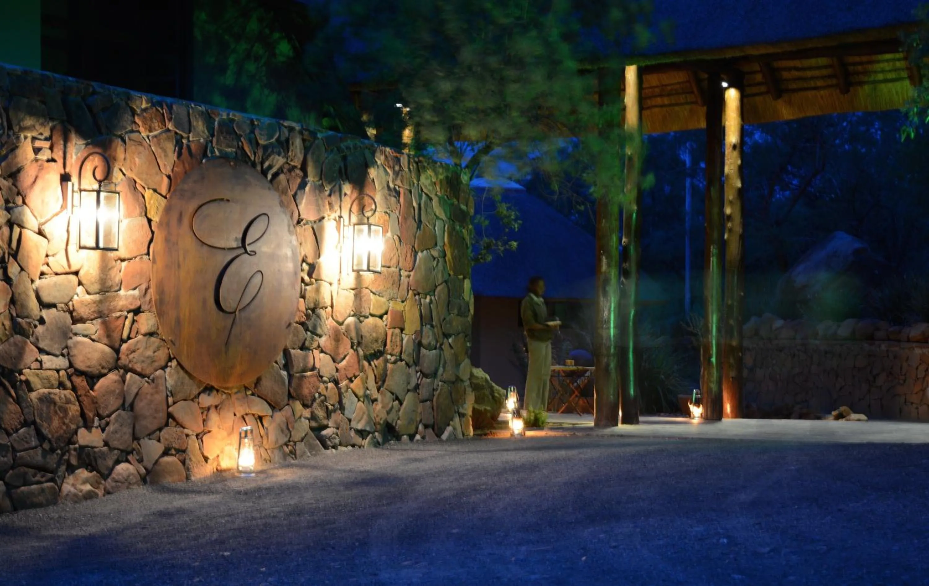 Facade/entrance in Esiweni Luxury Safari Lodge