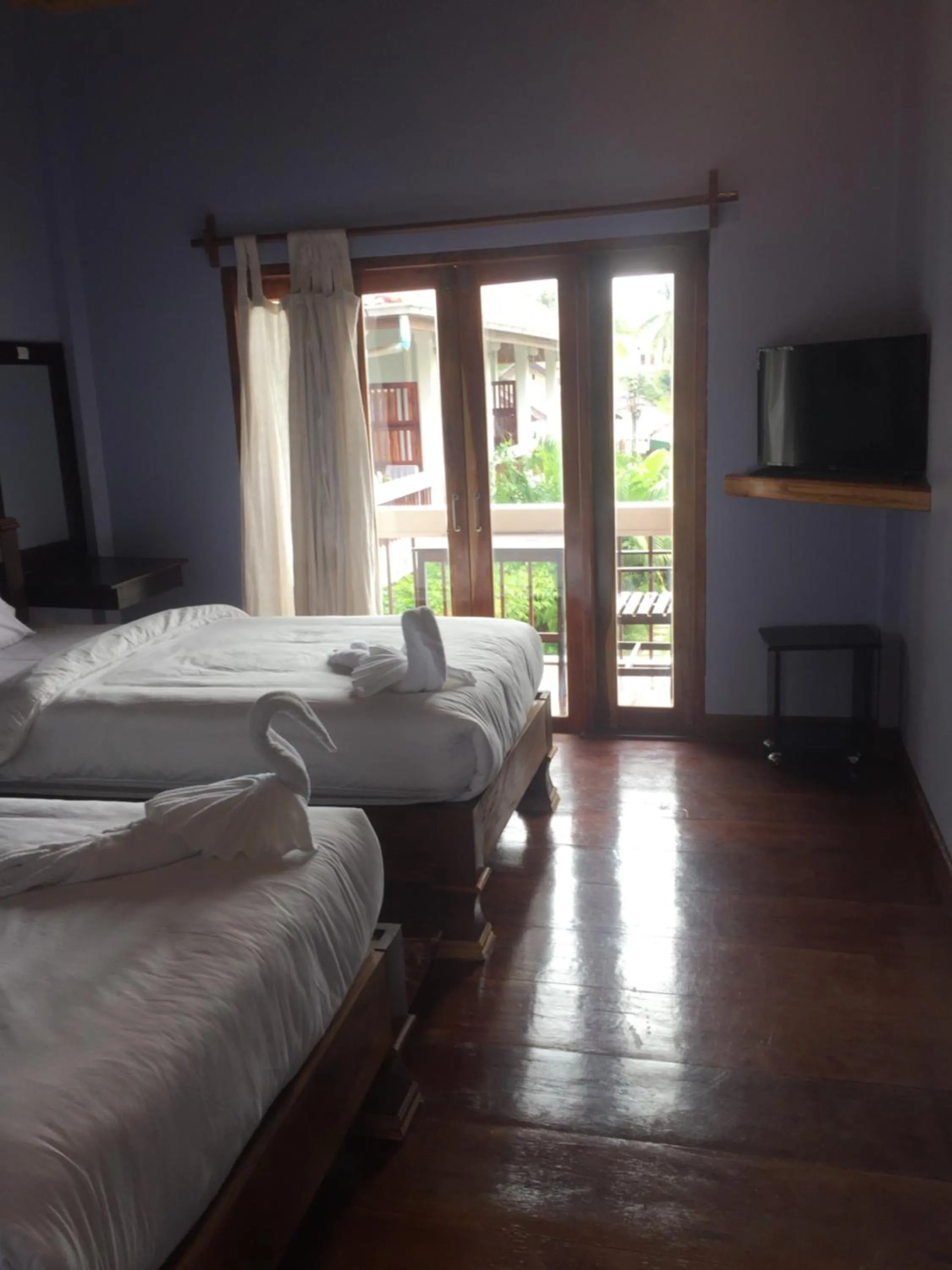 Standard Twin Room in Pongkham Residence