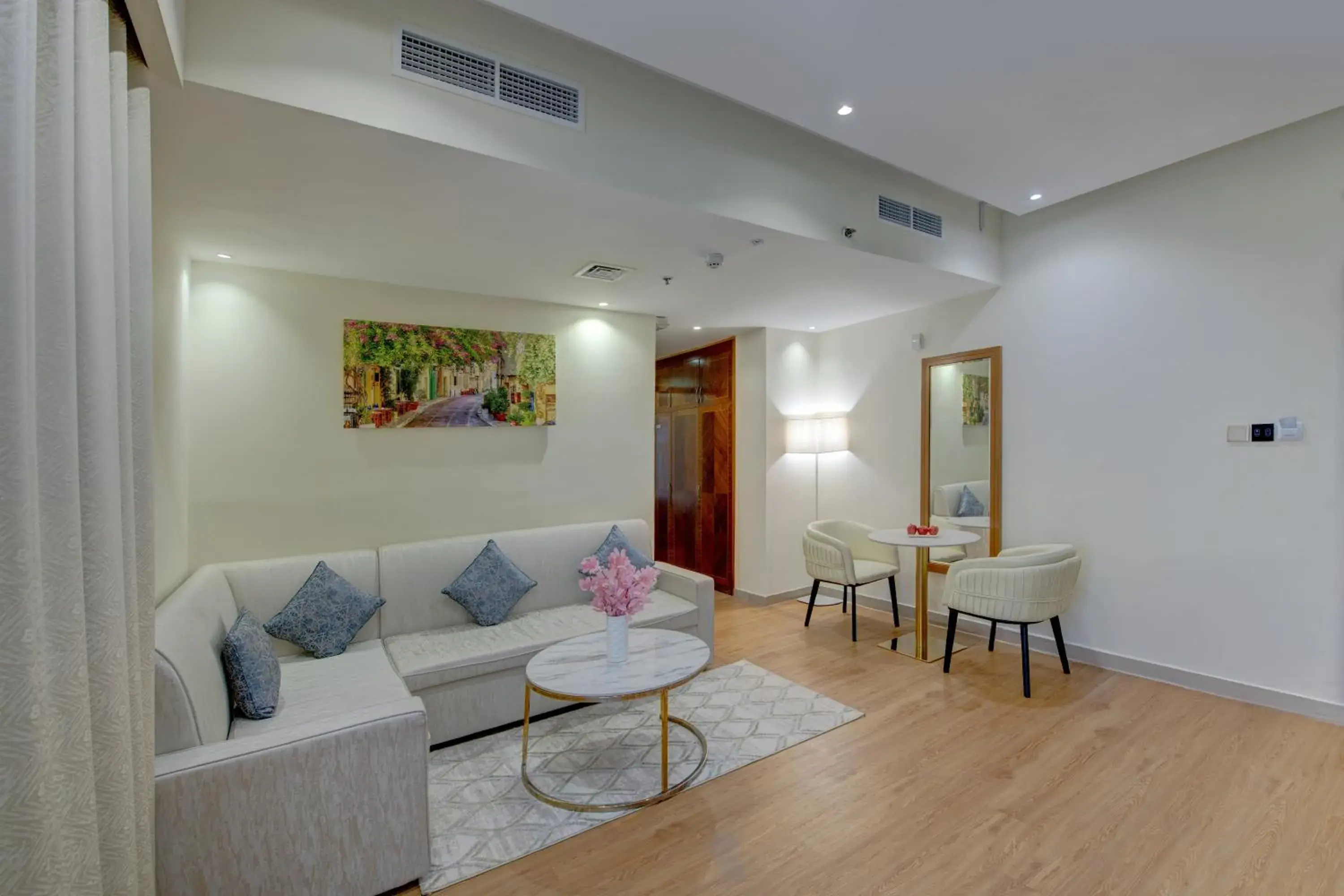 Living room in Vendome Plaza Hotel Living room in Vendome Plaza Hotel