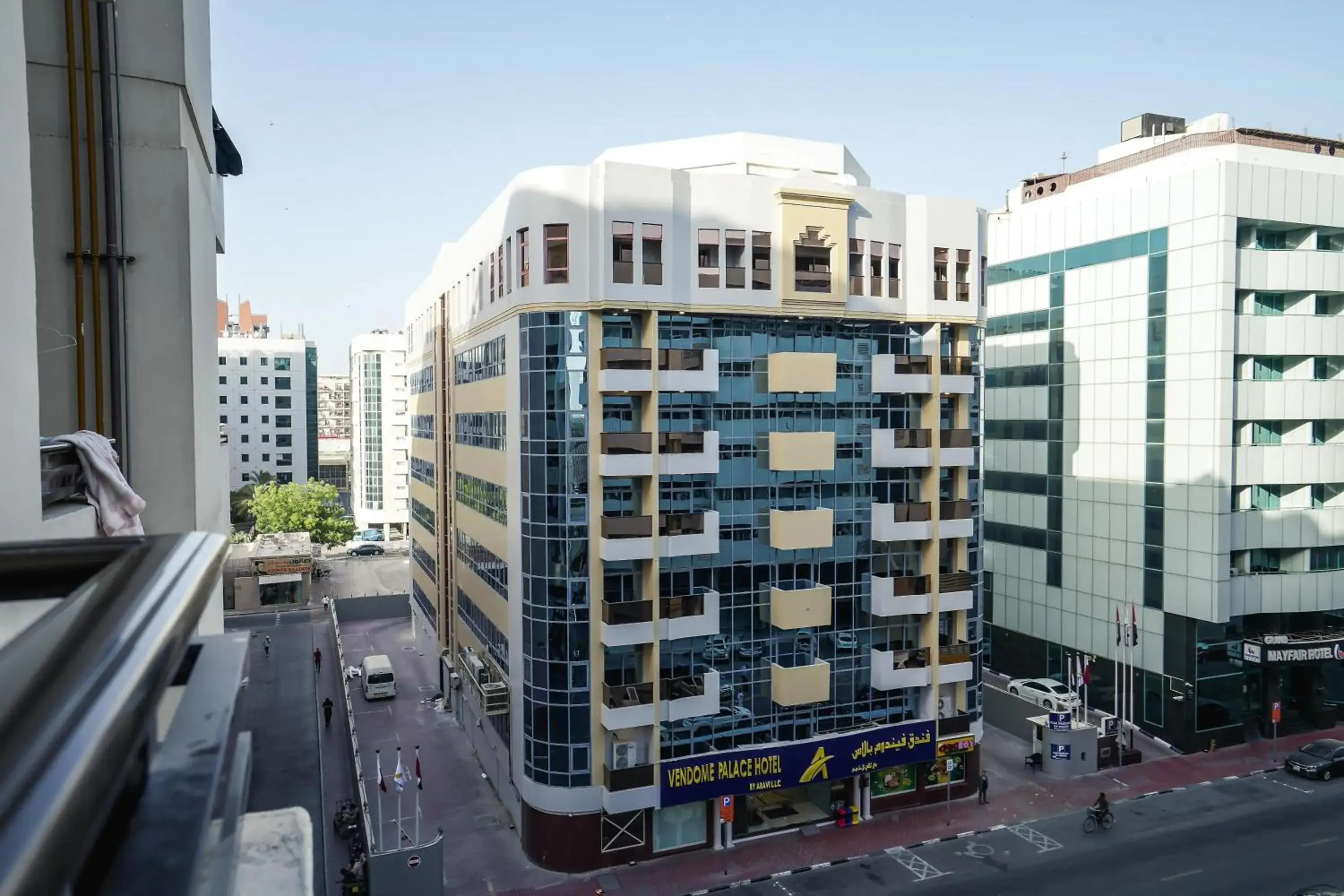 Property building in Vendome Plaza Hotel Property building in Vendome Plaza Hotel