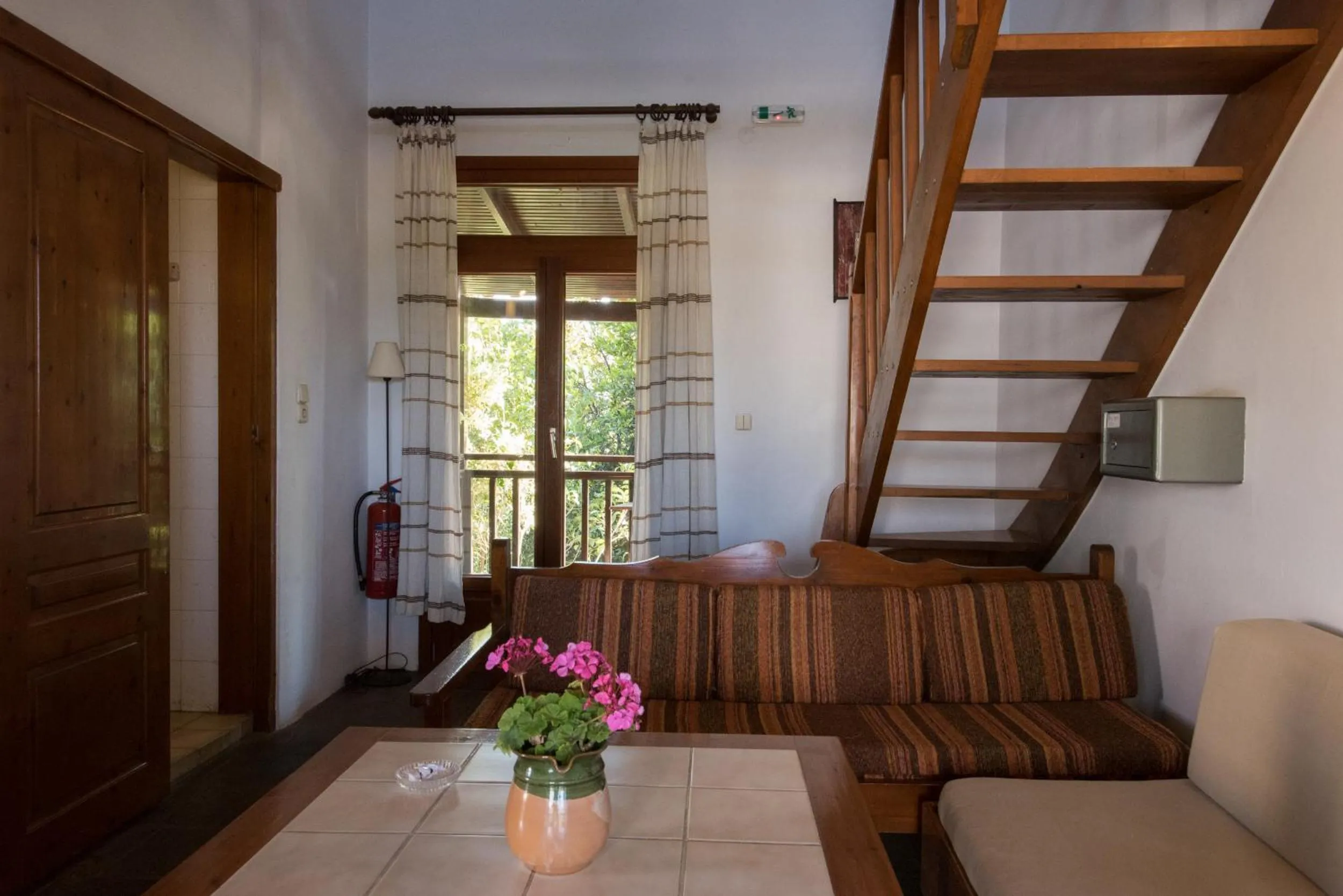 Living room in Proimos Maisonnettes