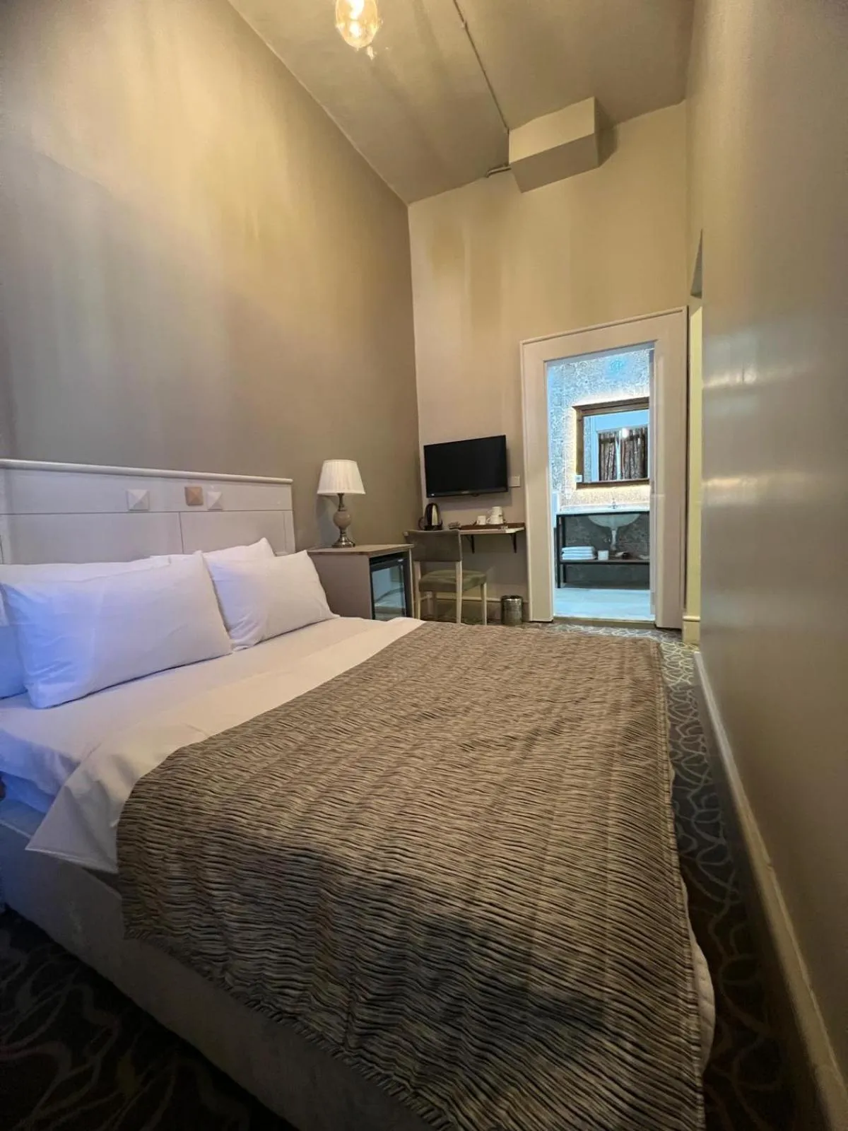 Bedroom, Bed in Aria Palace Taksim