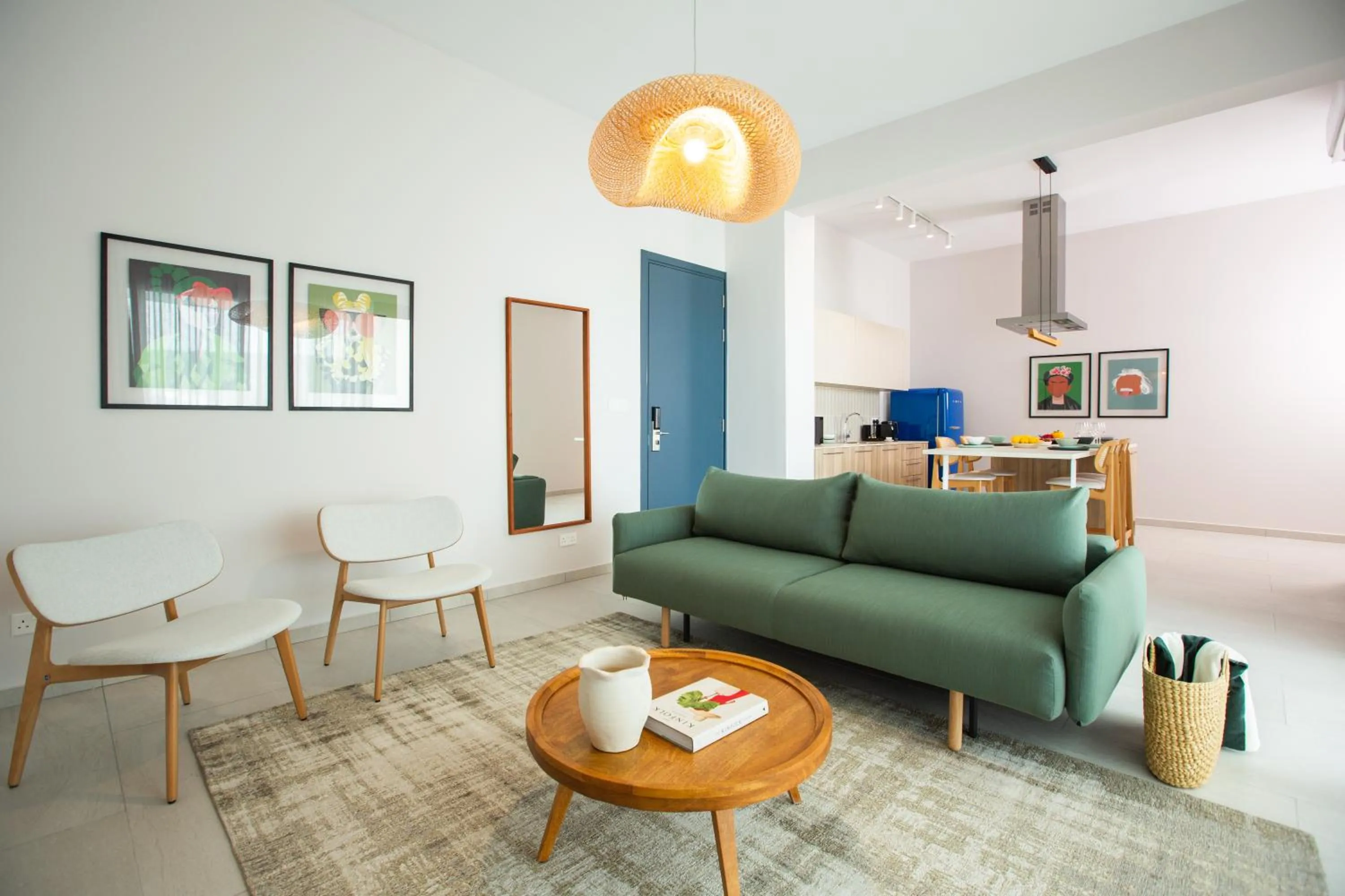 LIV & CO Suites & Villas