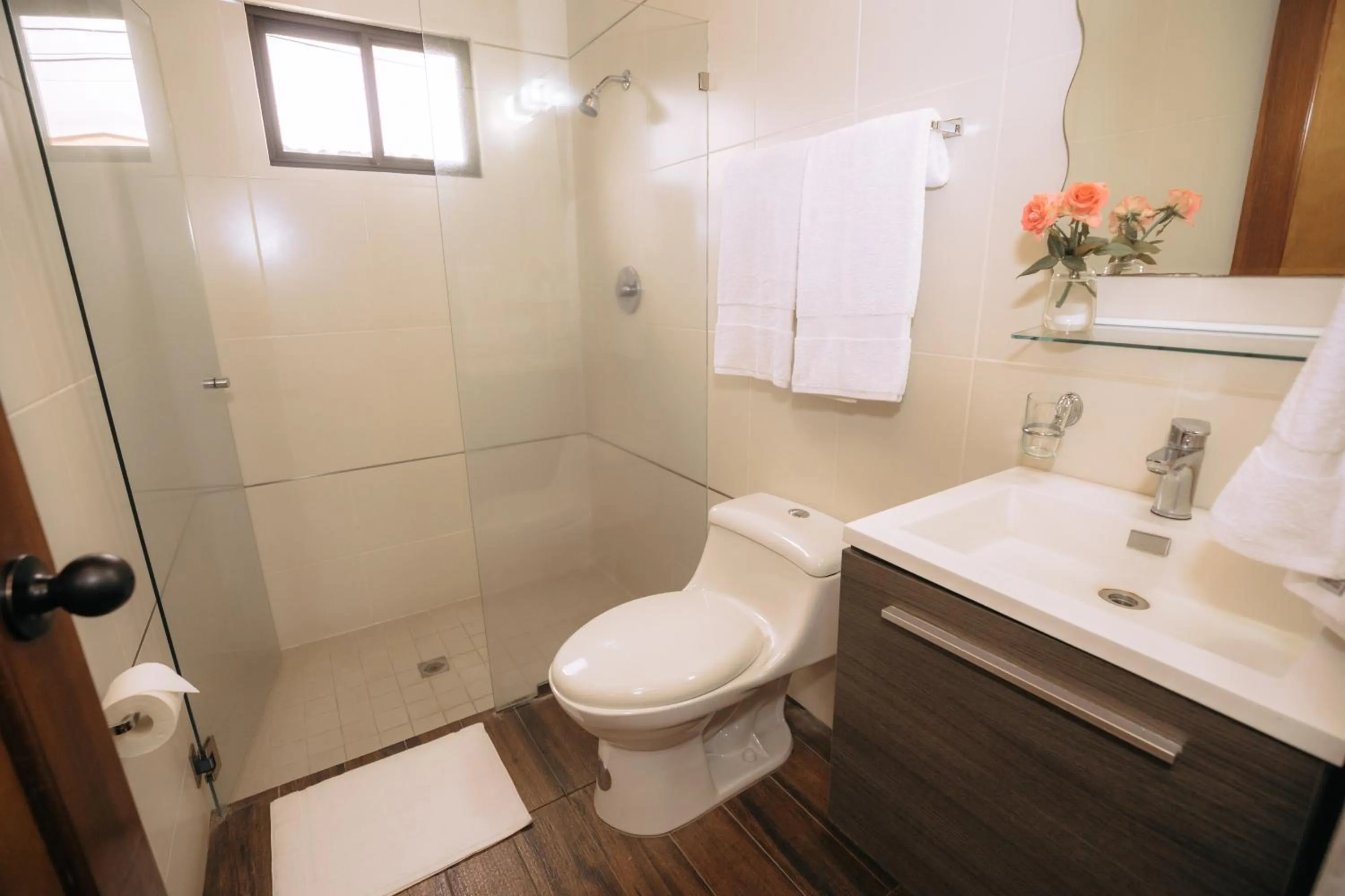 Shower in Hotel Boutique Rebequet