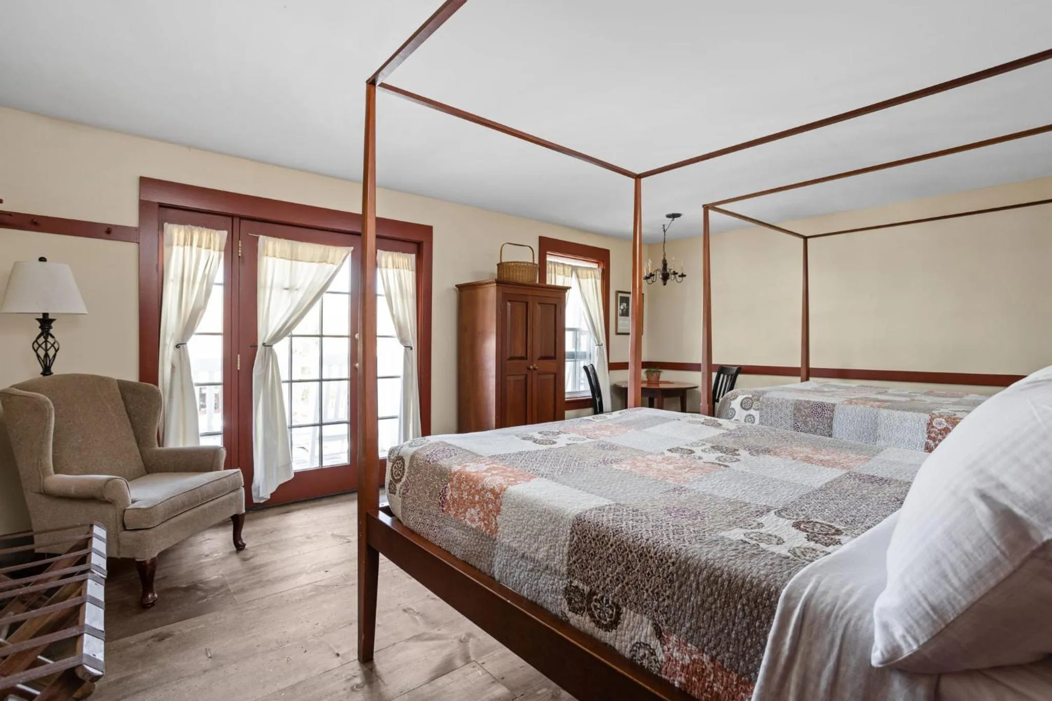 Bedroom, Bed in Artists Colony