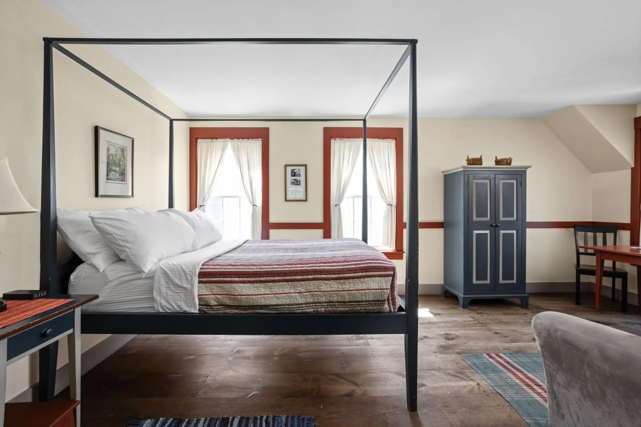 Bedroom, Bed in Artists Colony