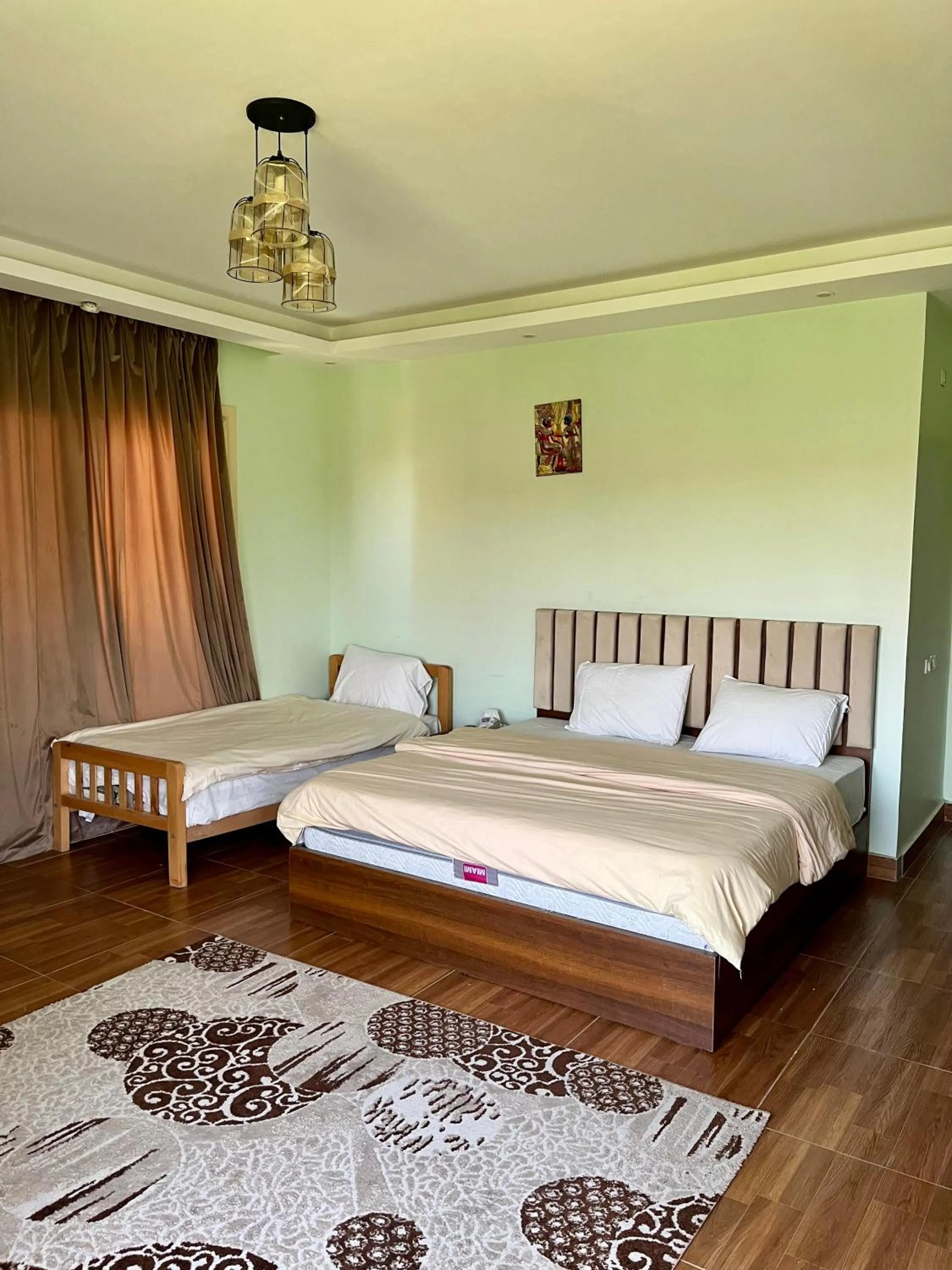 Superior Triple Room in Luca Pyramids Inn