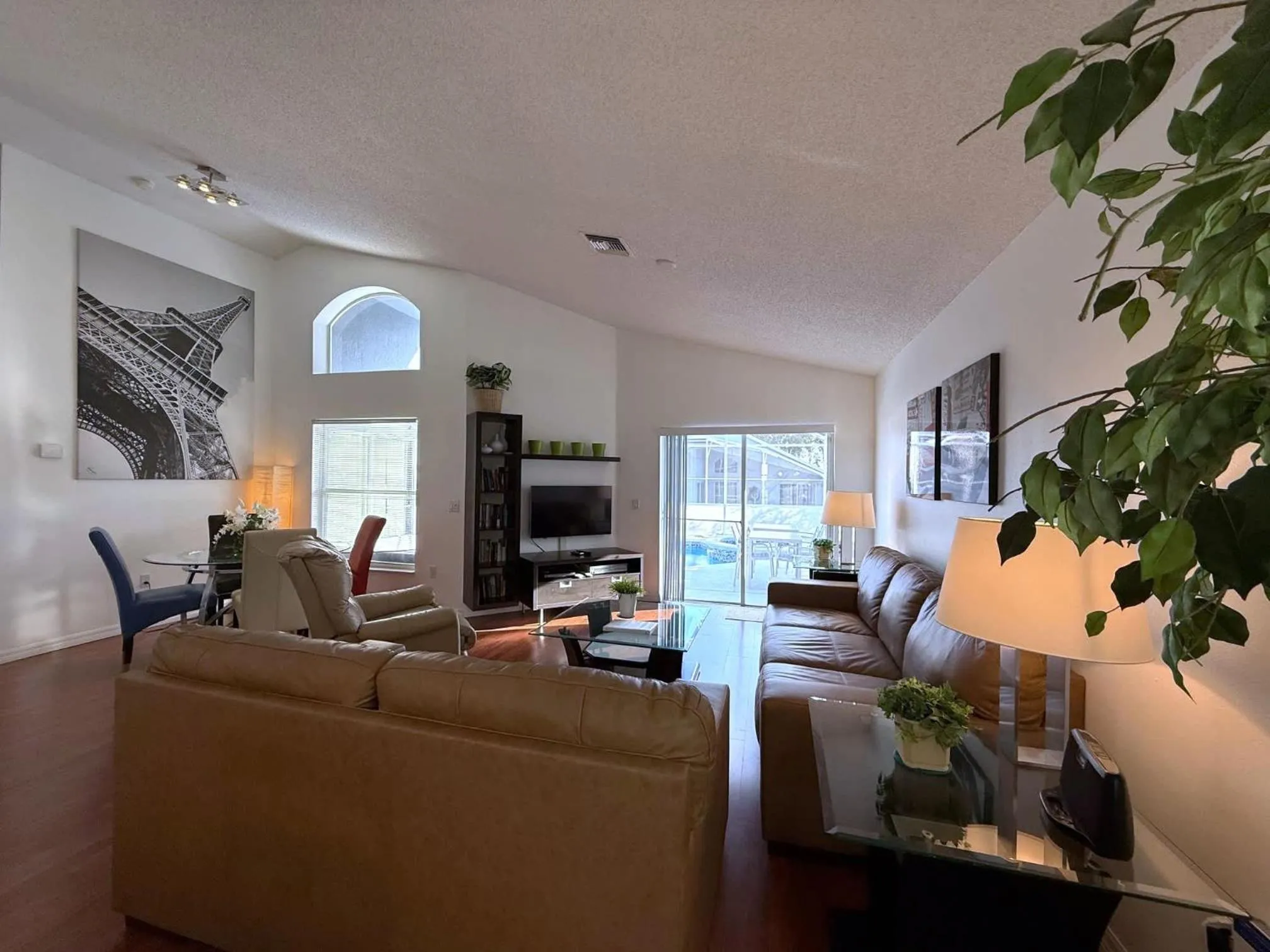 South Facing Villa - Modern Finishes