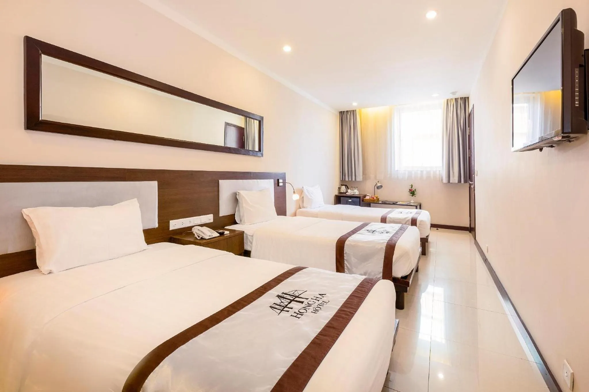 Bed in Hong Ha HOTEL