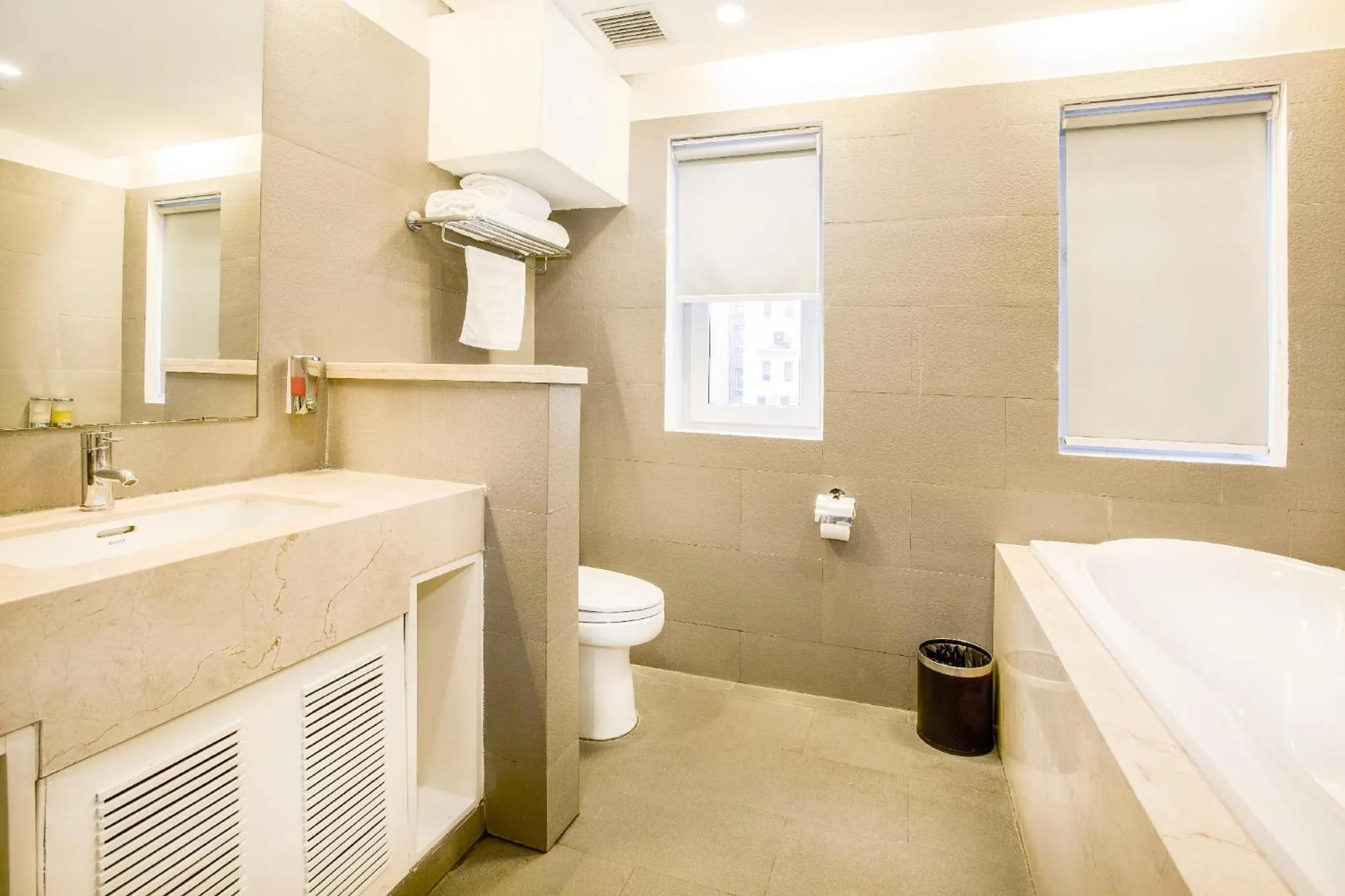 Toilet in Hong Ha HOTEL