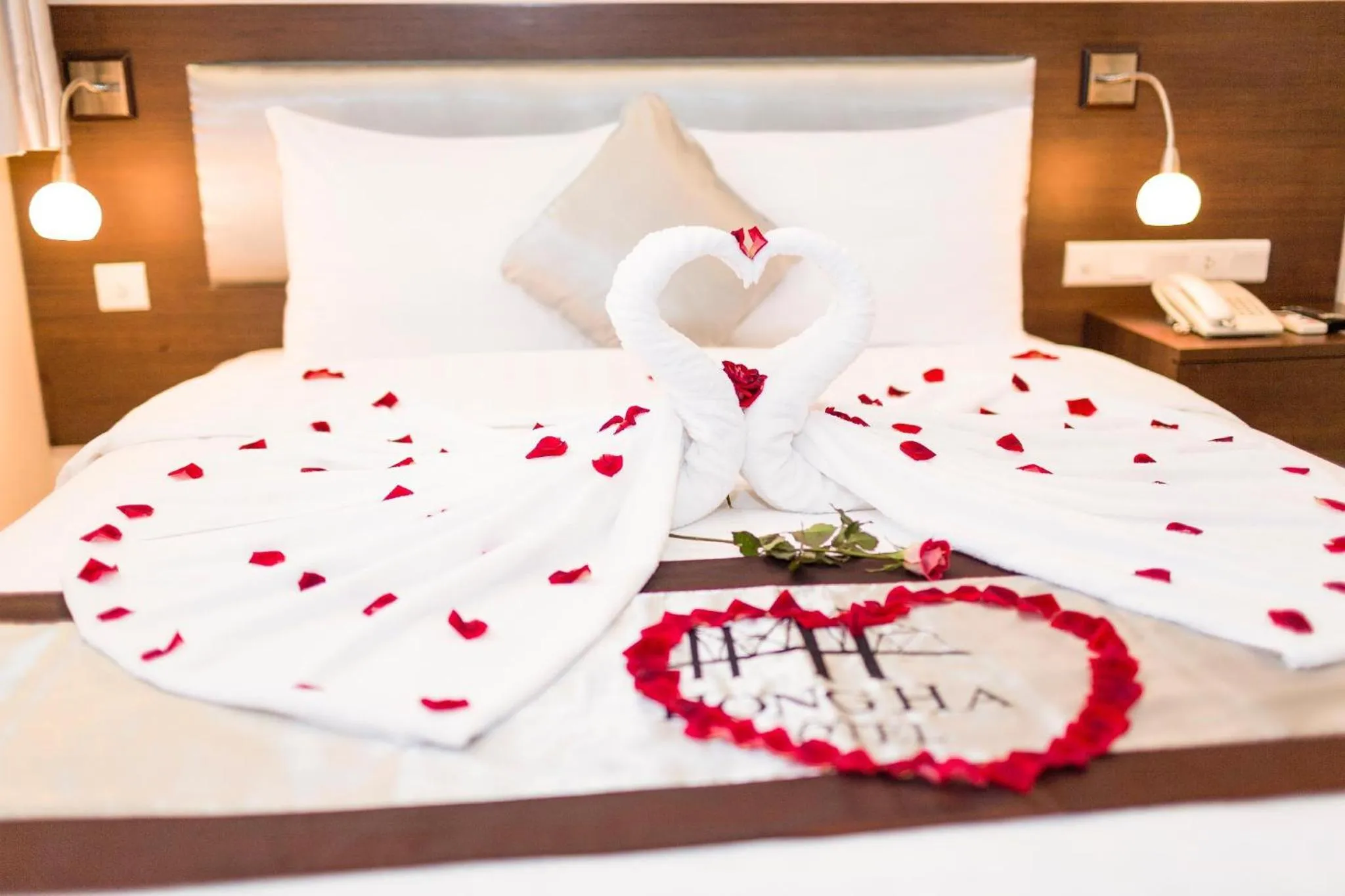 Bed in Hong Ha HOTEL