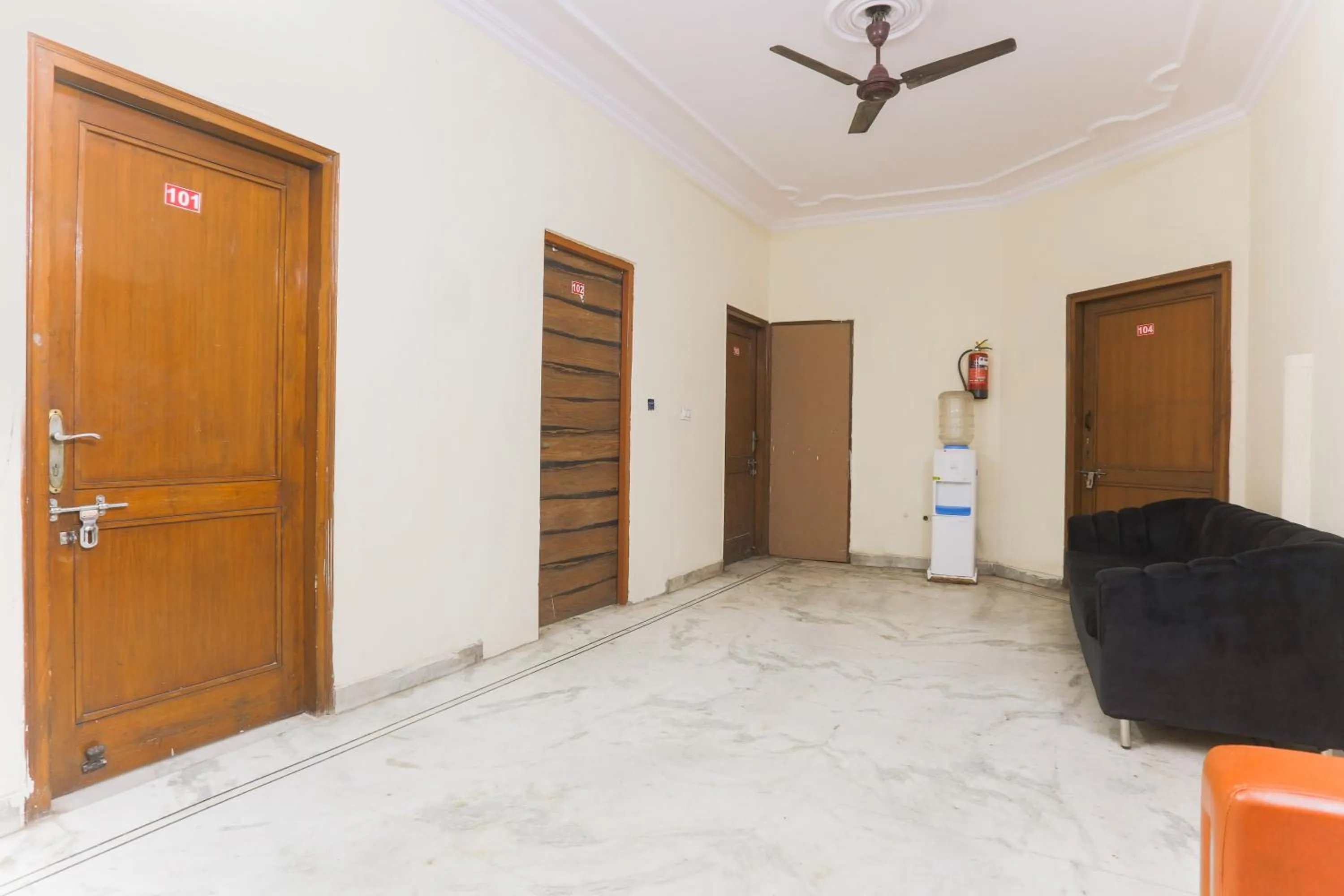 Lobby or reception in Hotel O JPS DC RESIDENCY