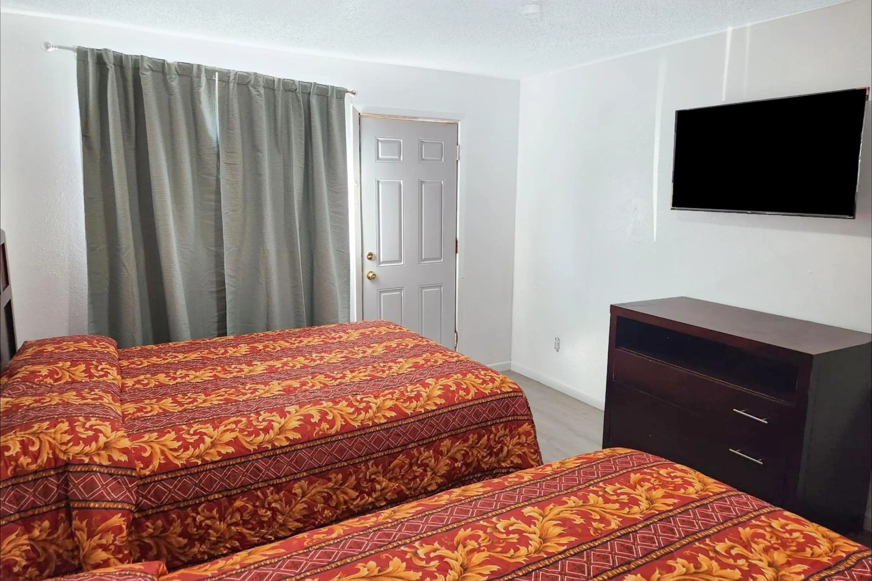 Bedroom, Bed in Budget Inn By OYO Palestine TX Hwy 79